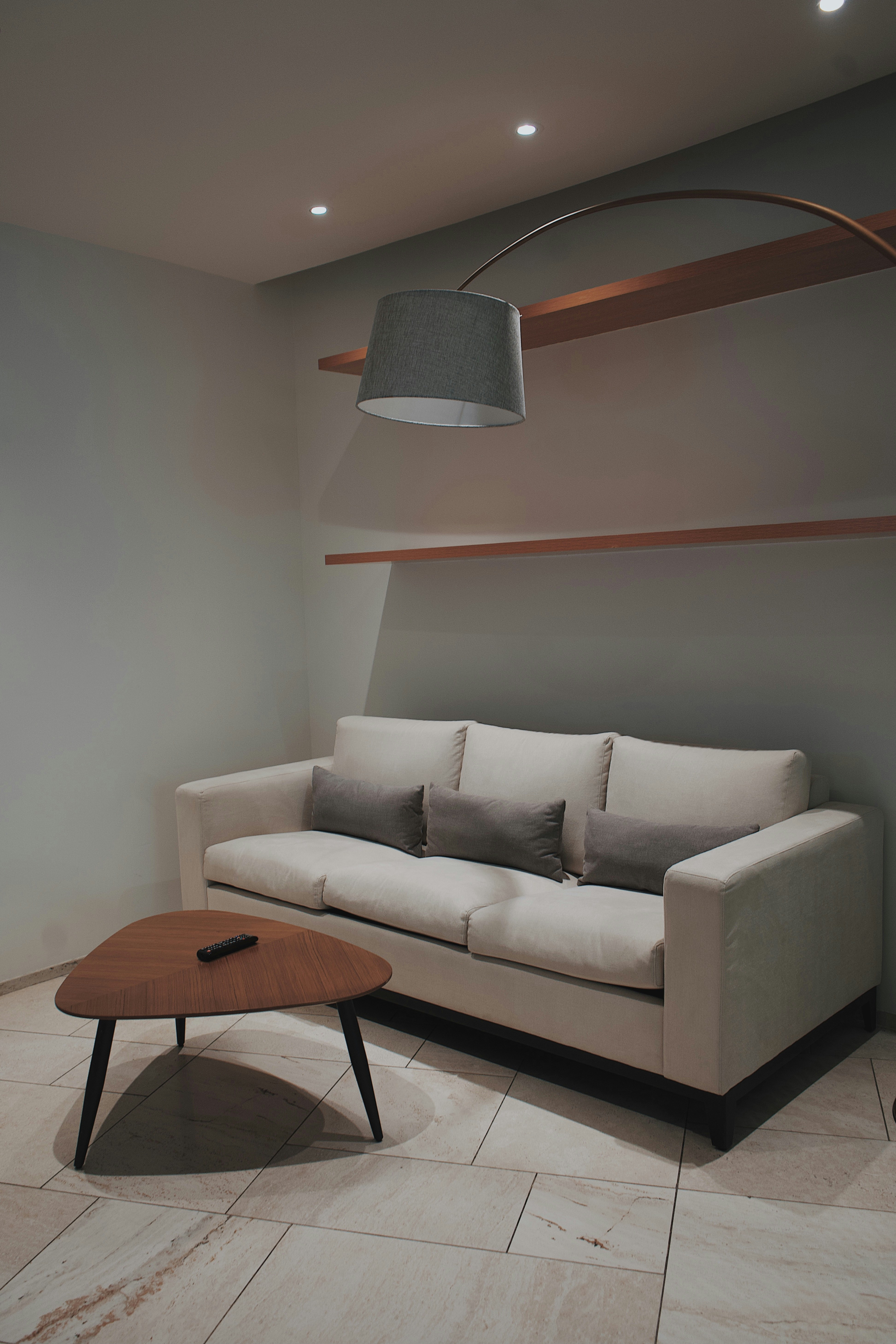 Photo by jonathanneversleeps