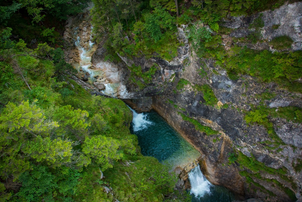 a river running through a rocky area