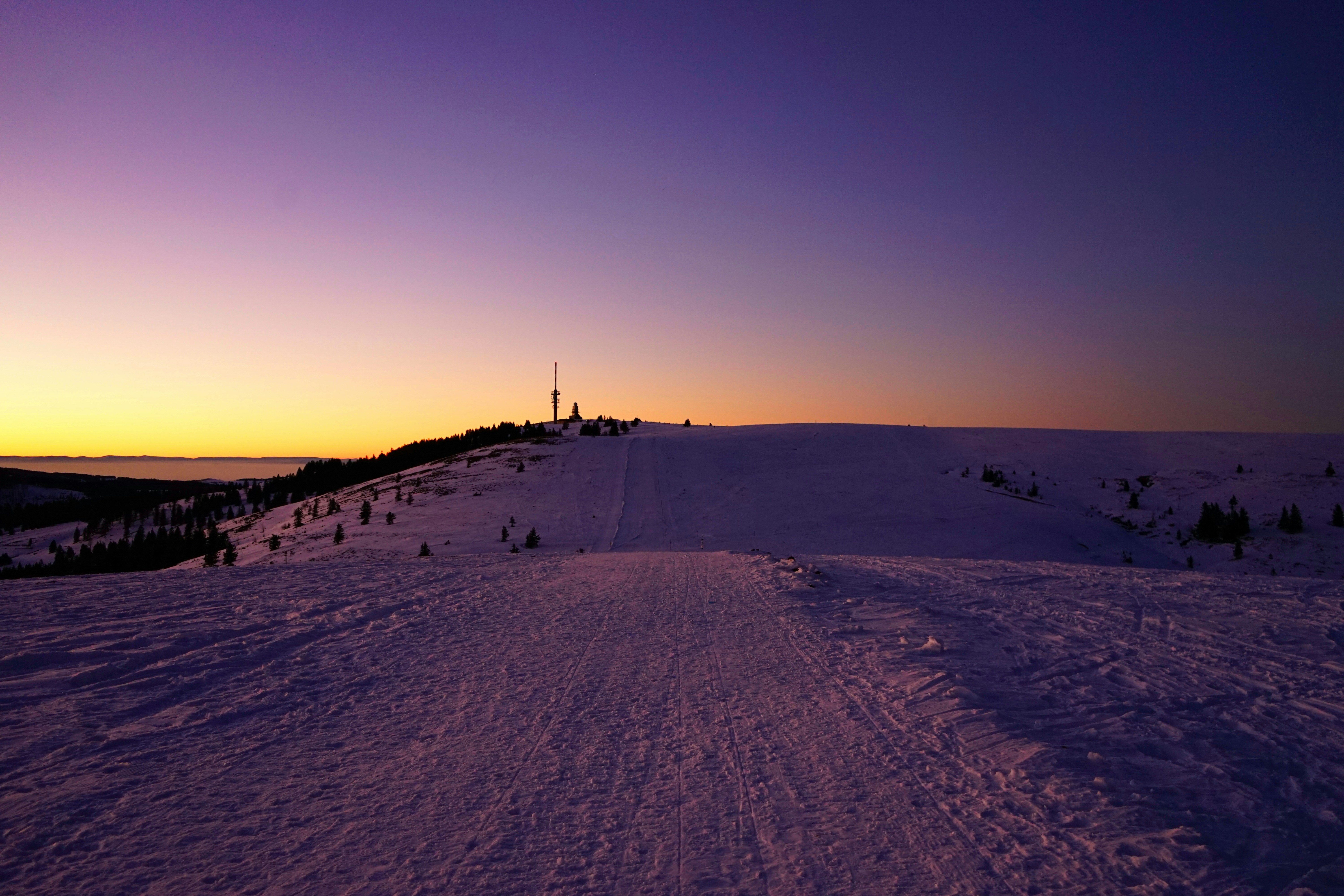 Image by Alex Kolodziej via Unsplash