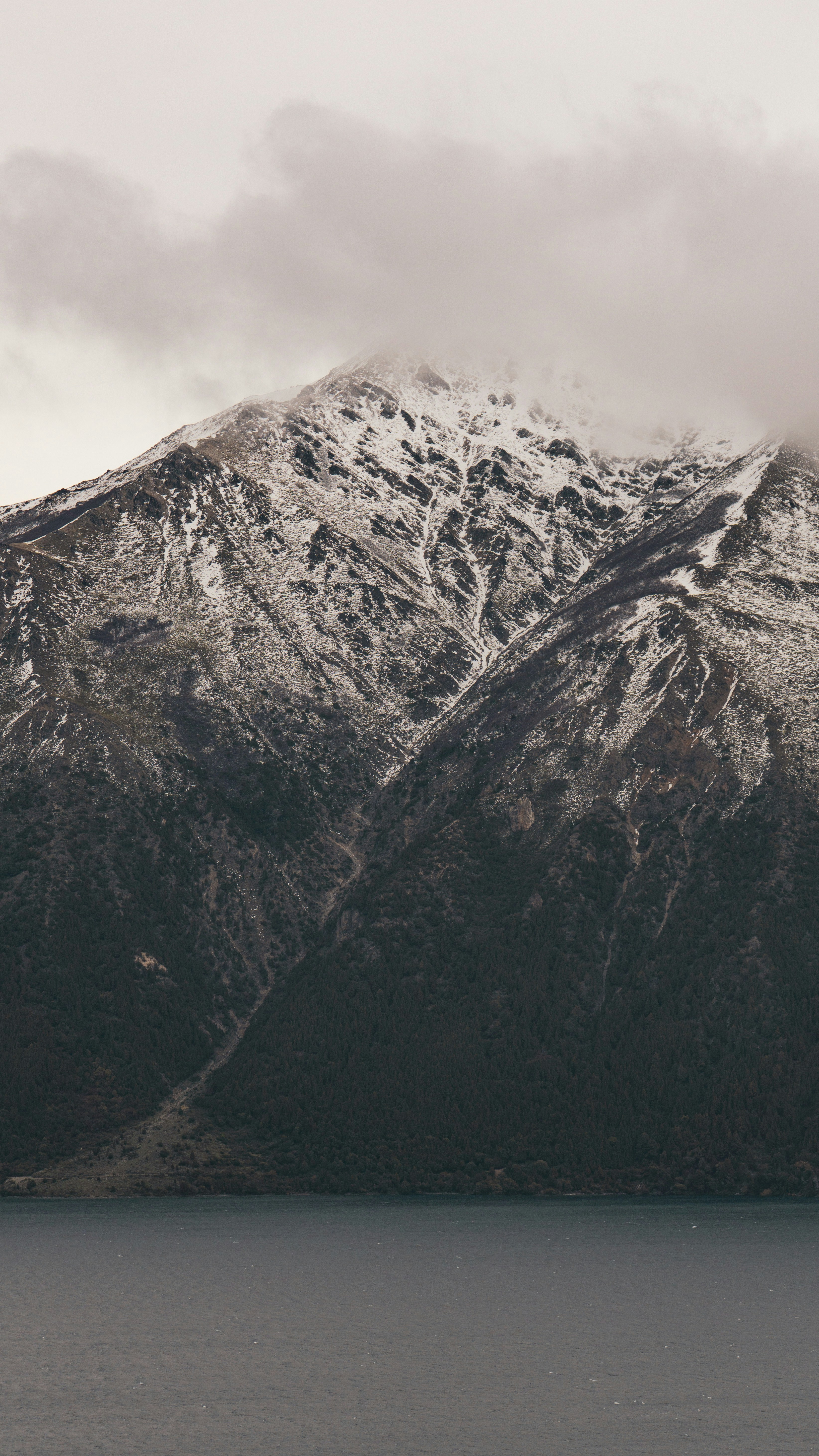 Photo by federicofaccipieri