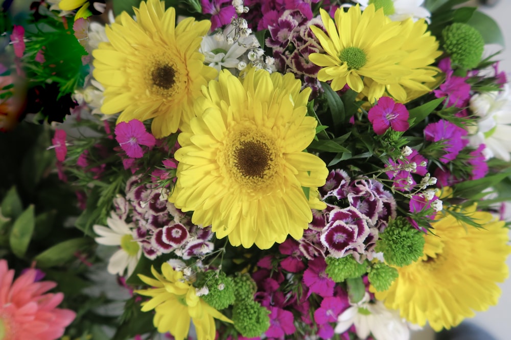 a close up of a bouquet of flowers