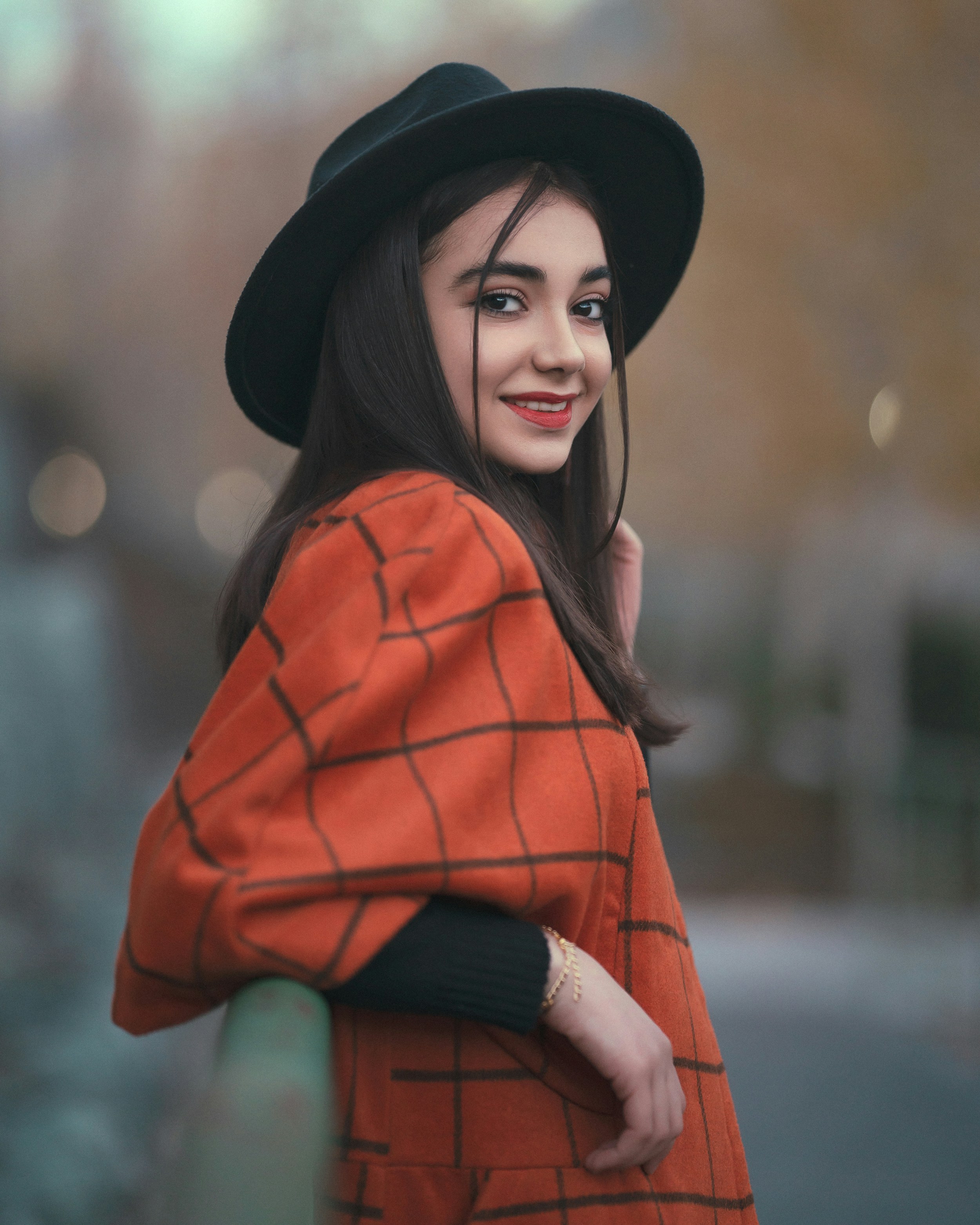 Photo by aligolzariofficial