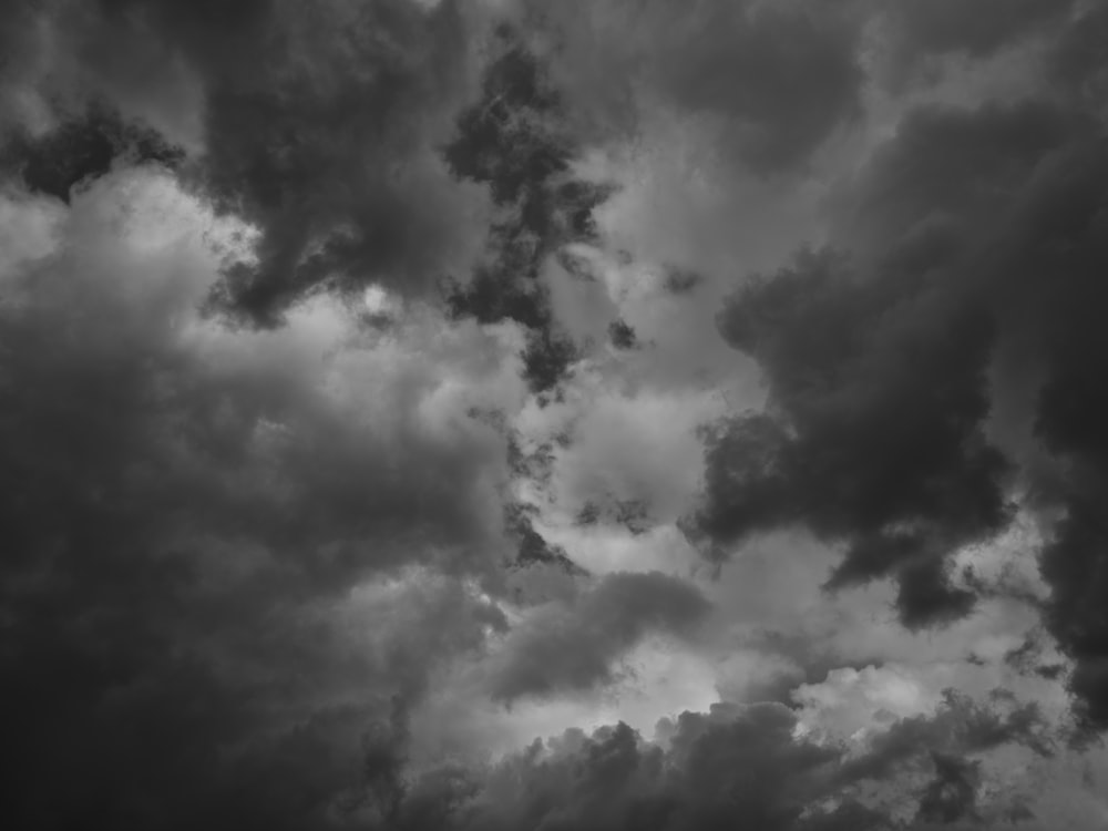 a black and white photo of a cloudy sky