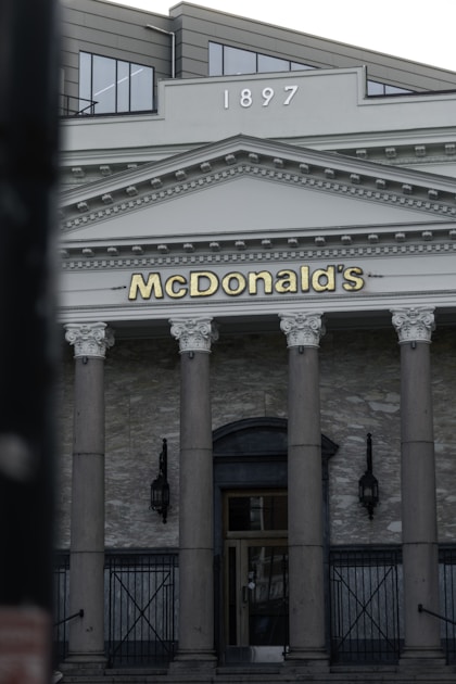McDonald's Q1 2026 Earnings Beat Consumer Spending Gas Prices: What the Drive-Thru Tells Us About the Economy