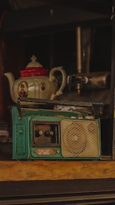 Retro Table Radio