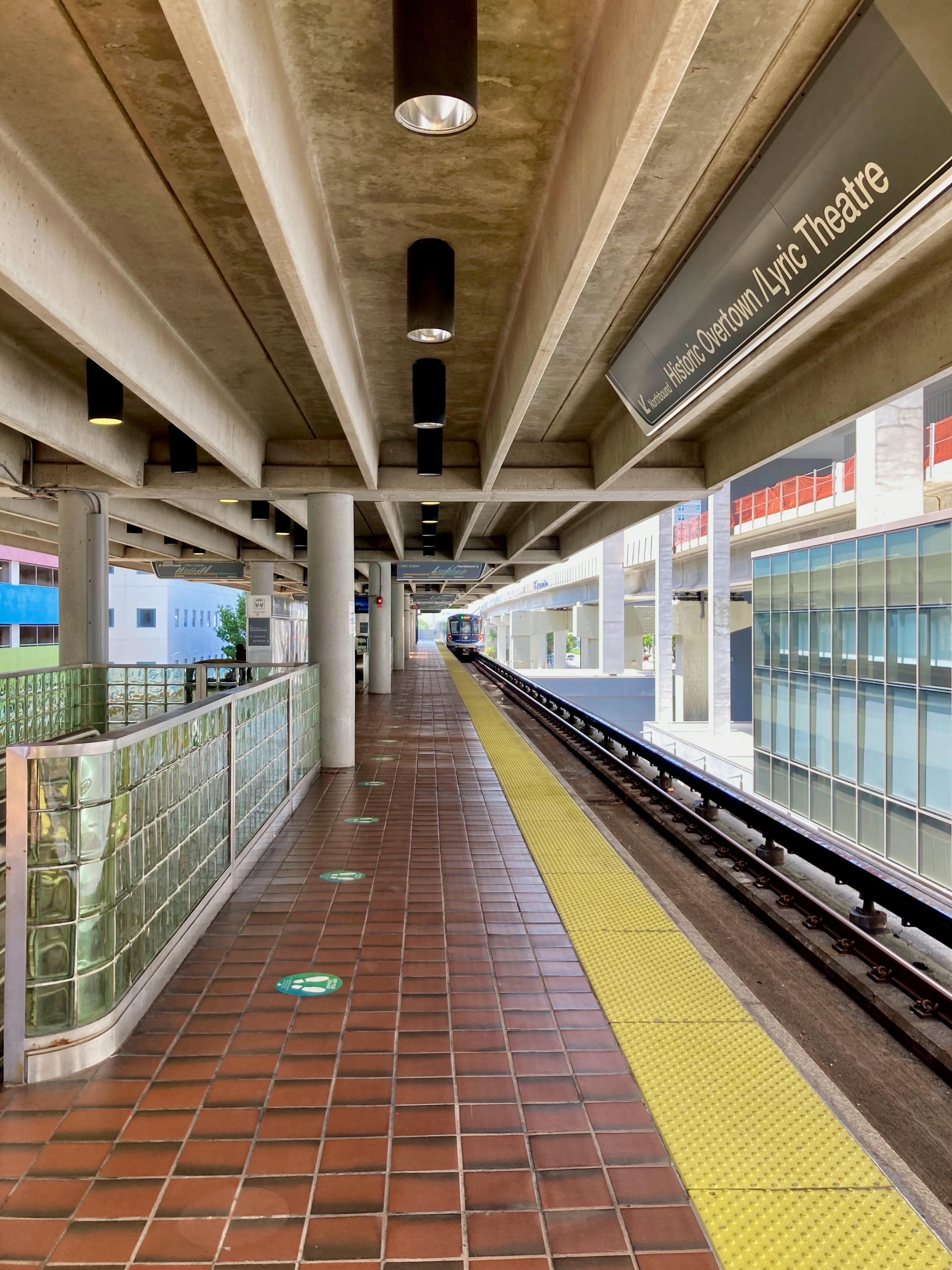 Photo by tomasmartinez