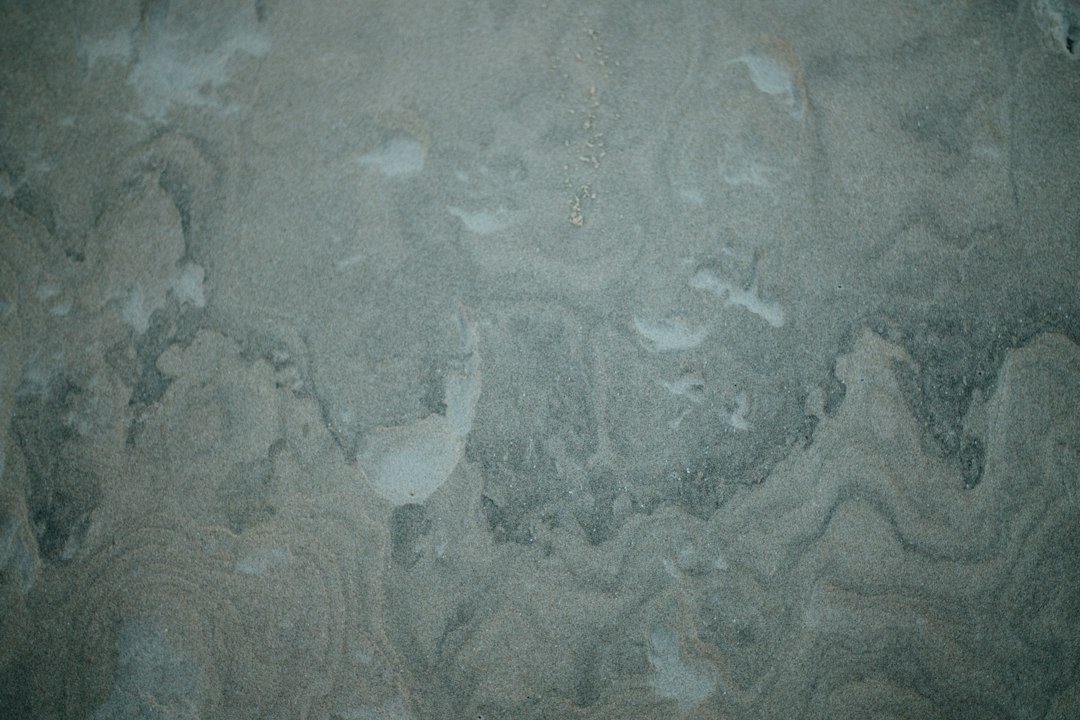 Natural Stone Wayfinding Systems for Luxury Hotel and Villa Entrance Areas: Design and Application Guide