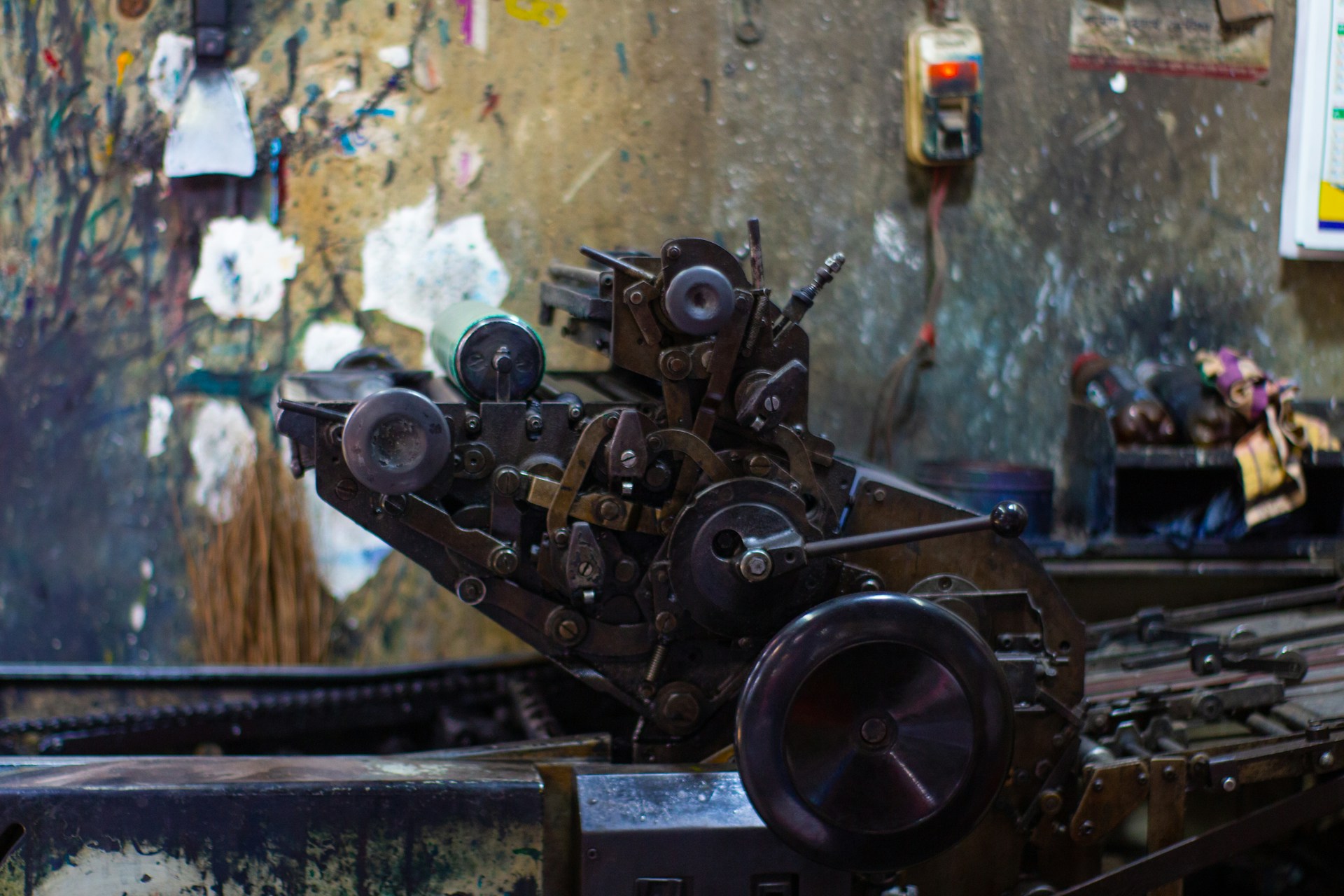 a machine that is sitting on a table