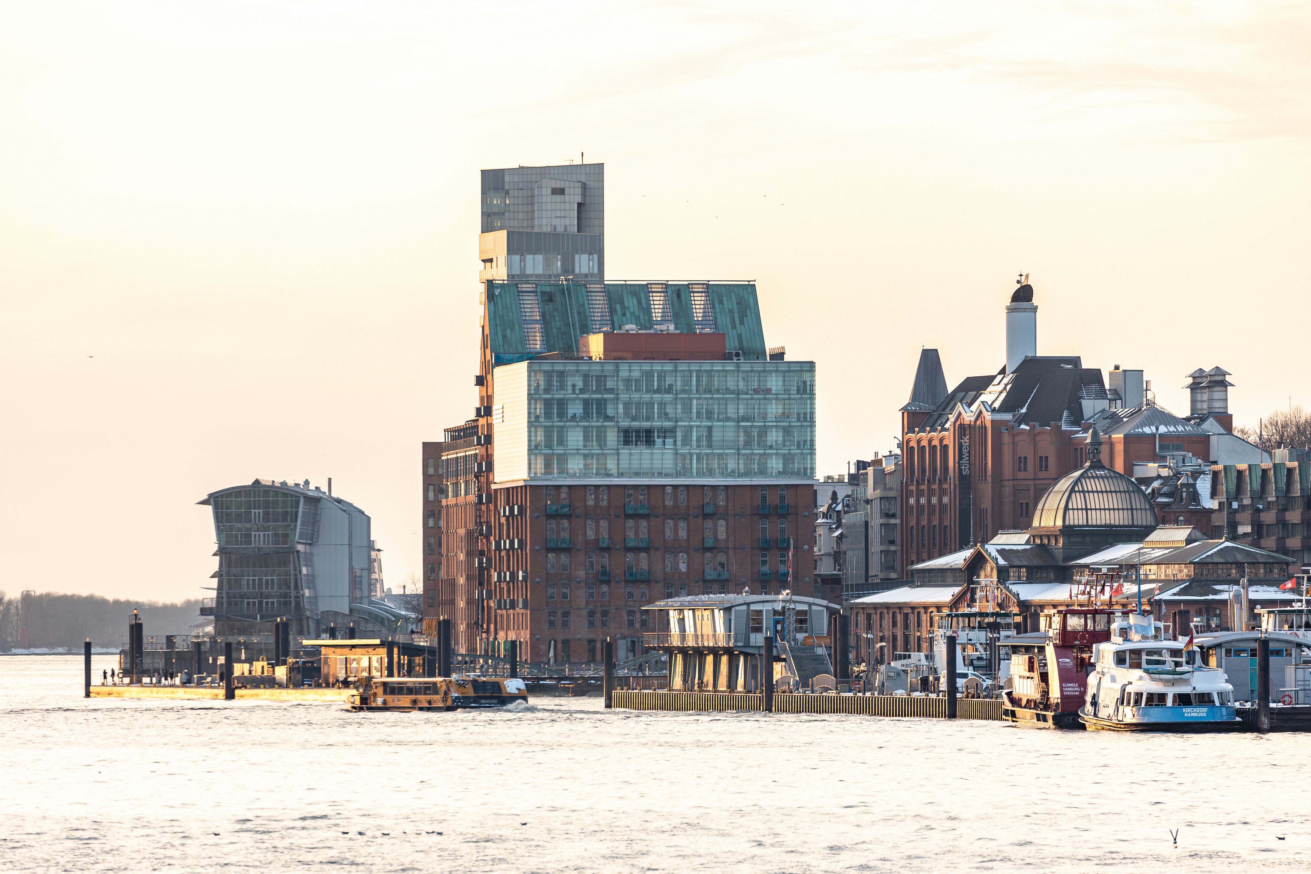 IMG-DEST-Victoria, British Columbia-5181