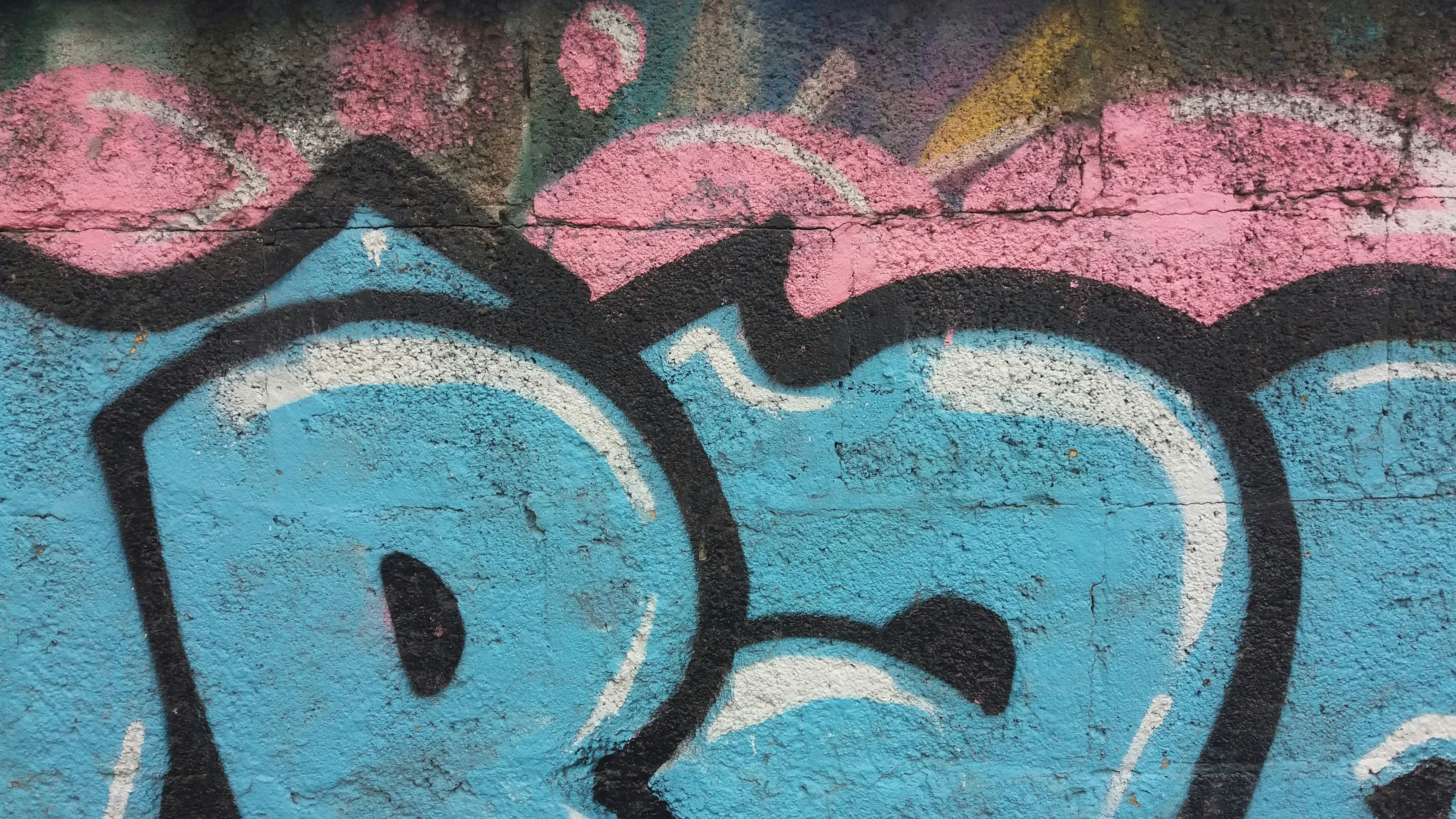 photo-1649349603025-ed5b61a6343f?ixid=M3