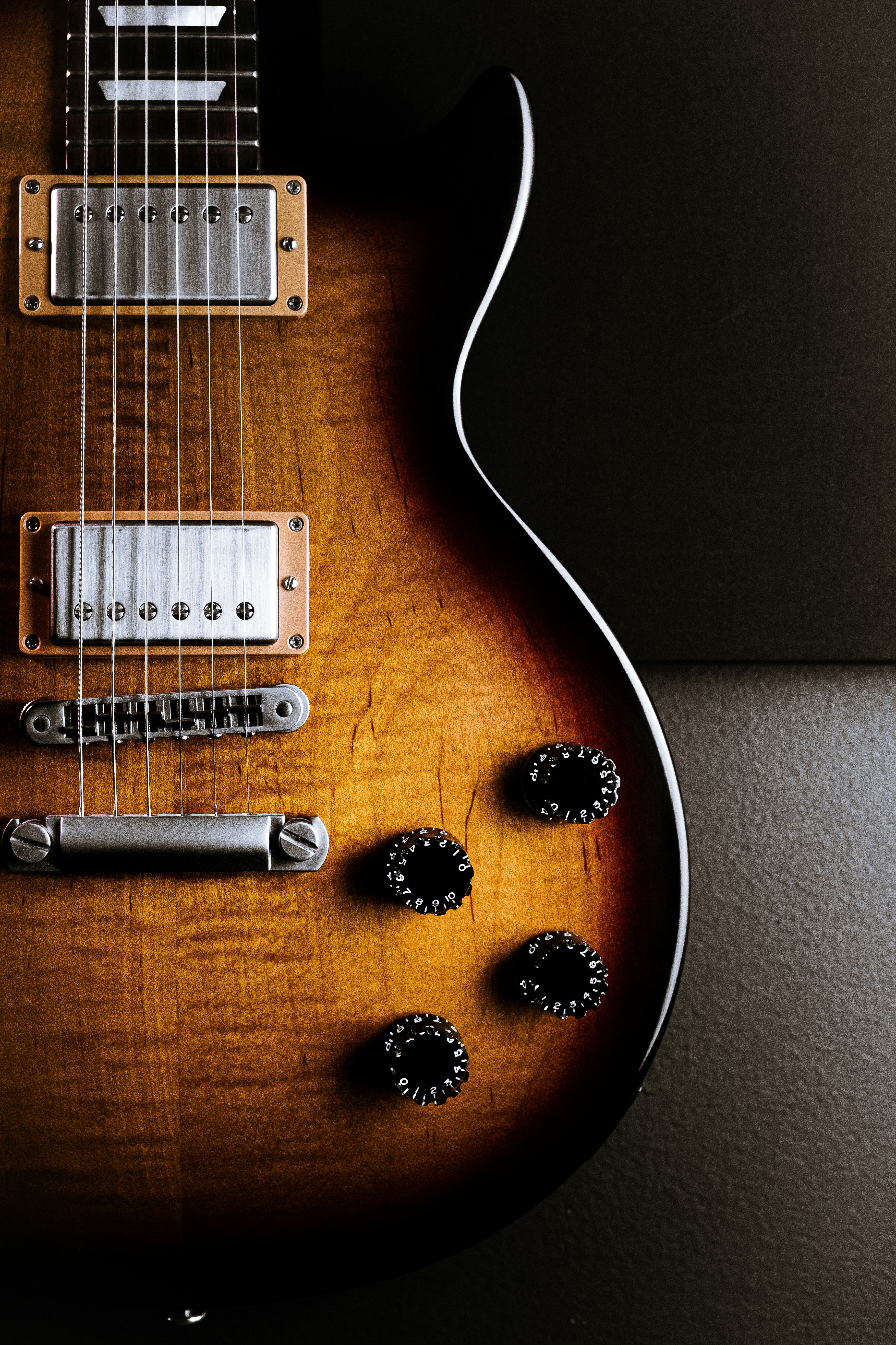 500+ Gibson Les Paul Pictures [HD] | Download Free Images on Unsplash, image size:3000x4500