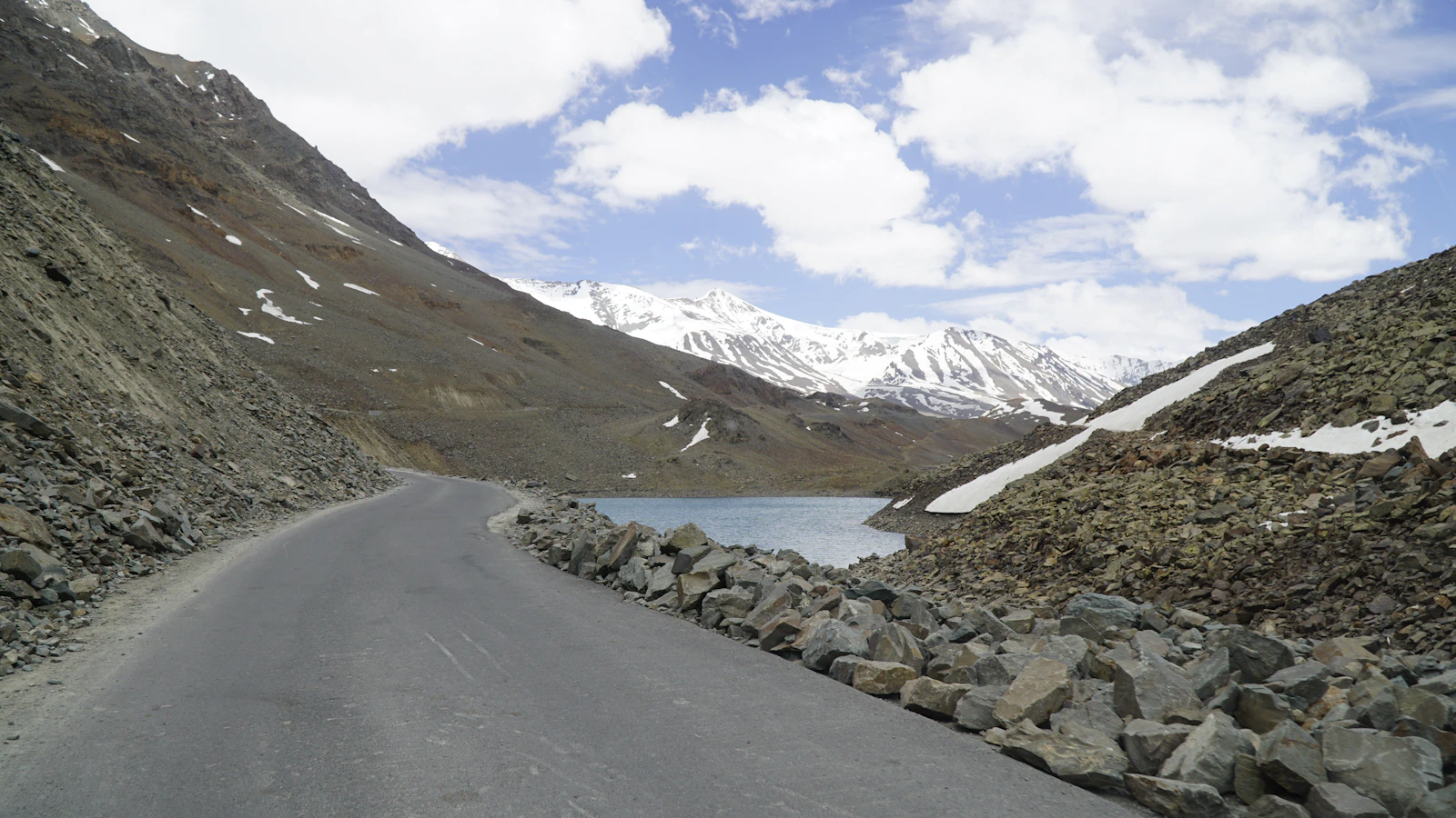 Manali to Leh Ladakh Legendary Mountain Highway Tour preview 3