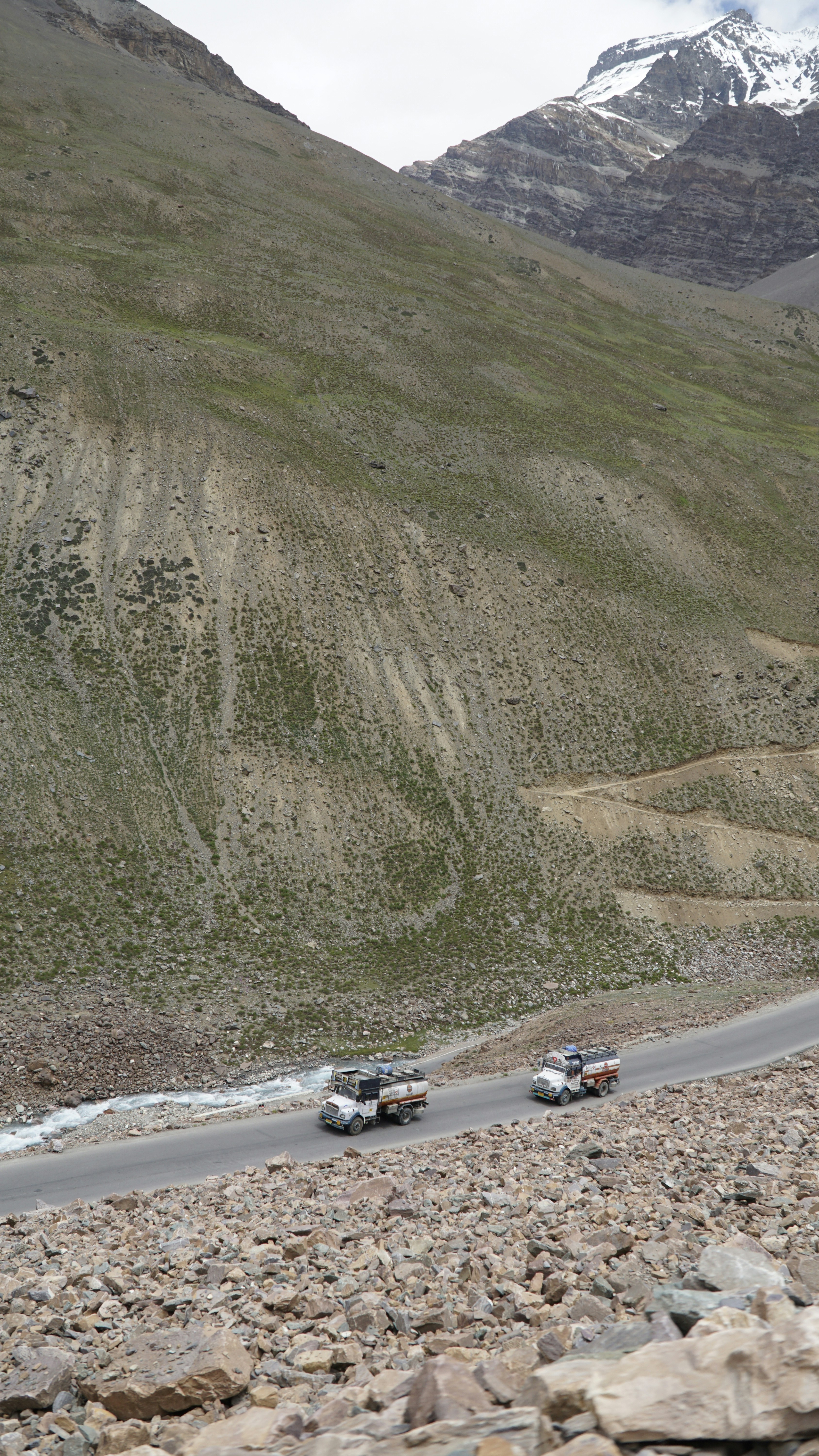 Specialized Diverge STR on rough terrain