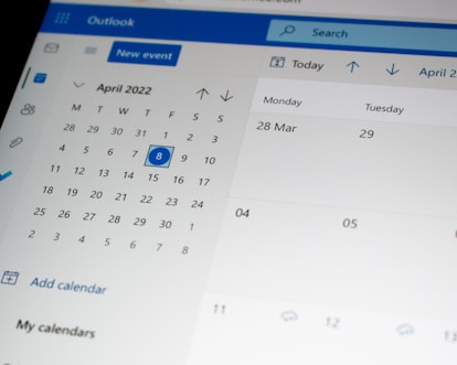a computer screen with a calendar on it