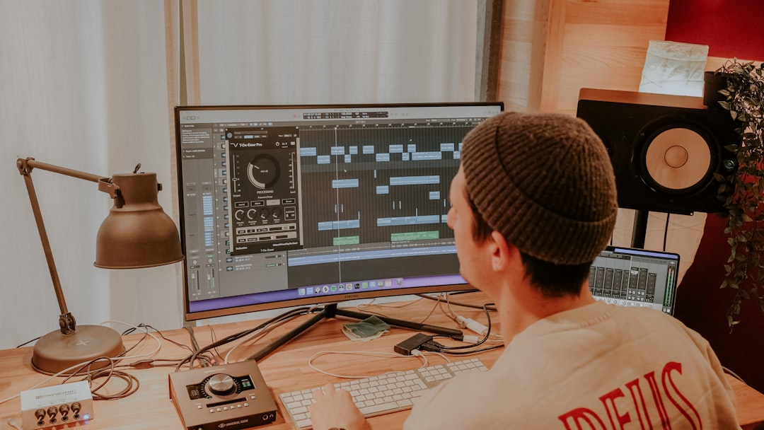 ALASU in his home studio, mixing a song using Techivation T-De-Esser Pro.