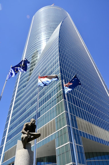 Larson Wealth & Legacy