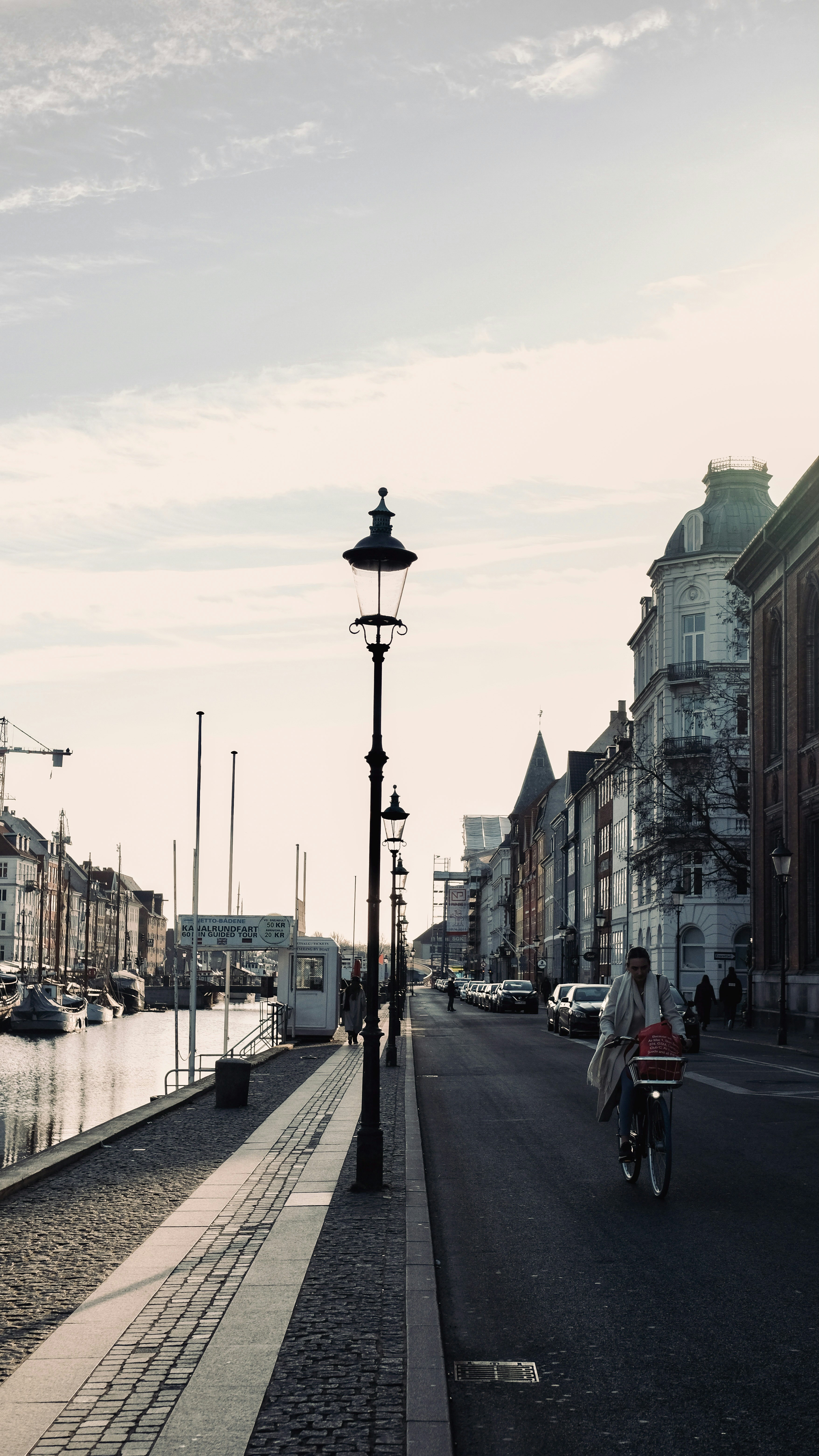 Photo by phongnguyen96