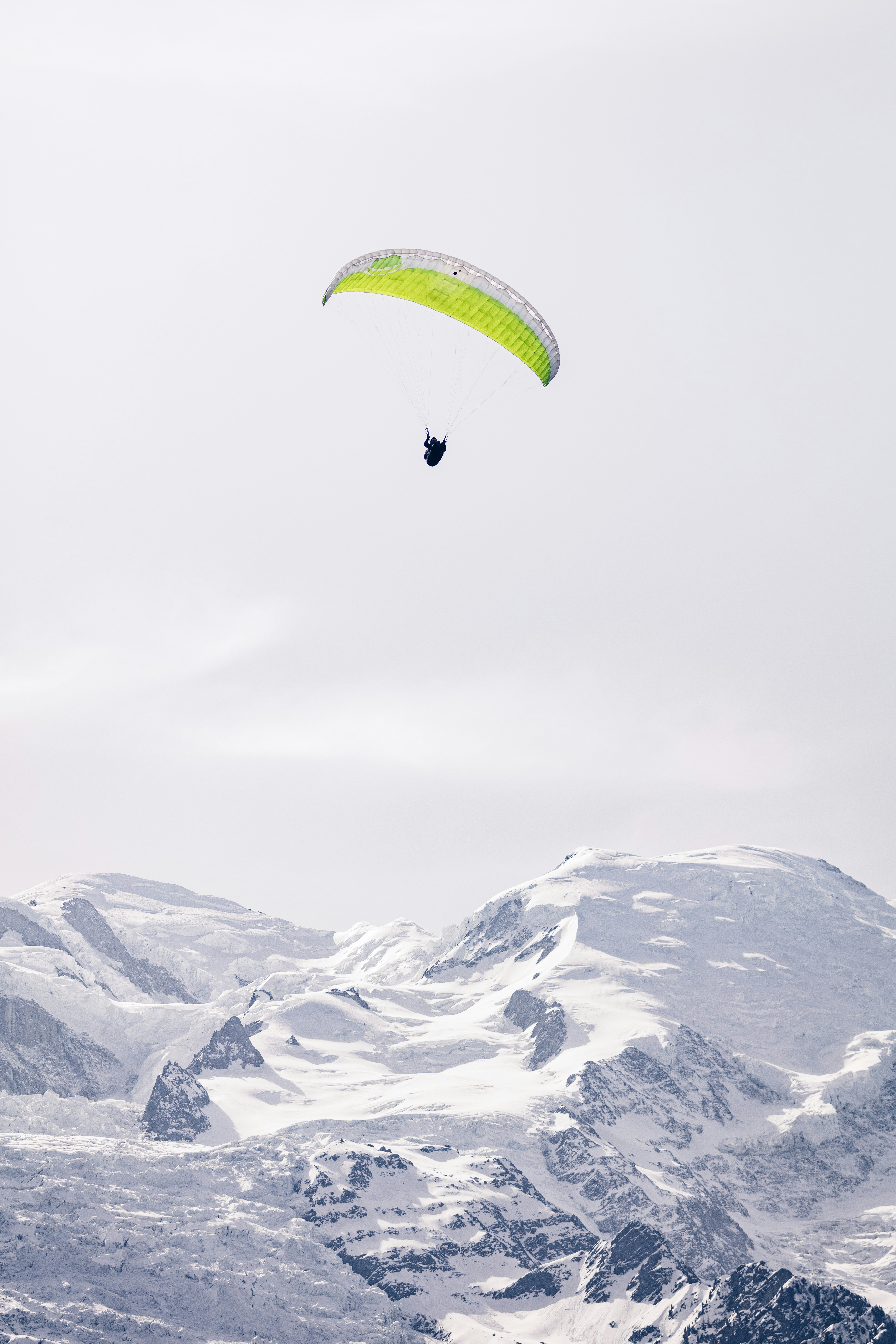 Photo by worldsbetweenlines