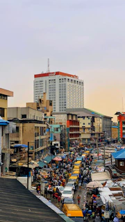 a city street filled with lots of traffic