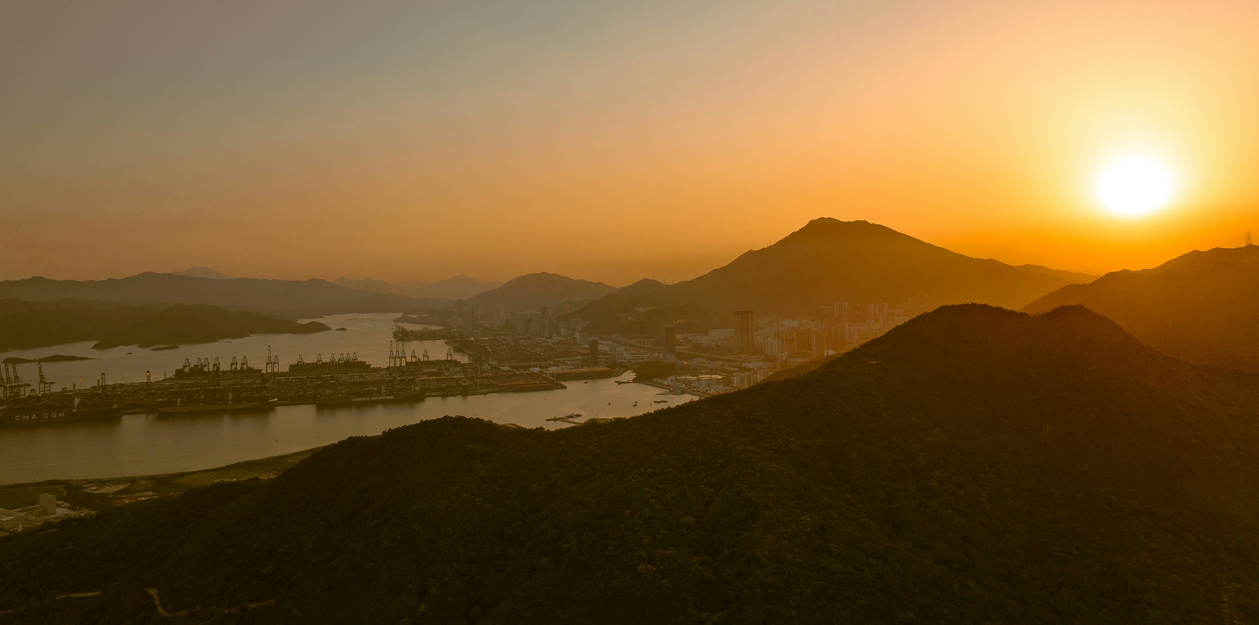 Photo by juniperphoton