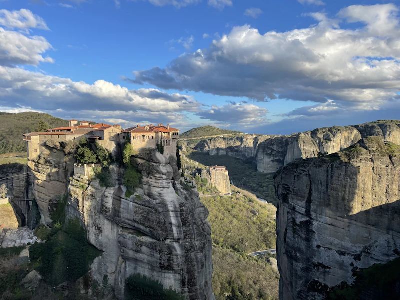 Top Local Restaurants in Meteora Every Food Lover Needs to Know