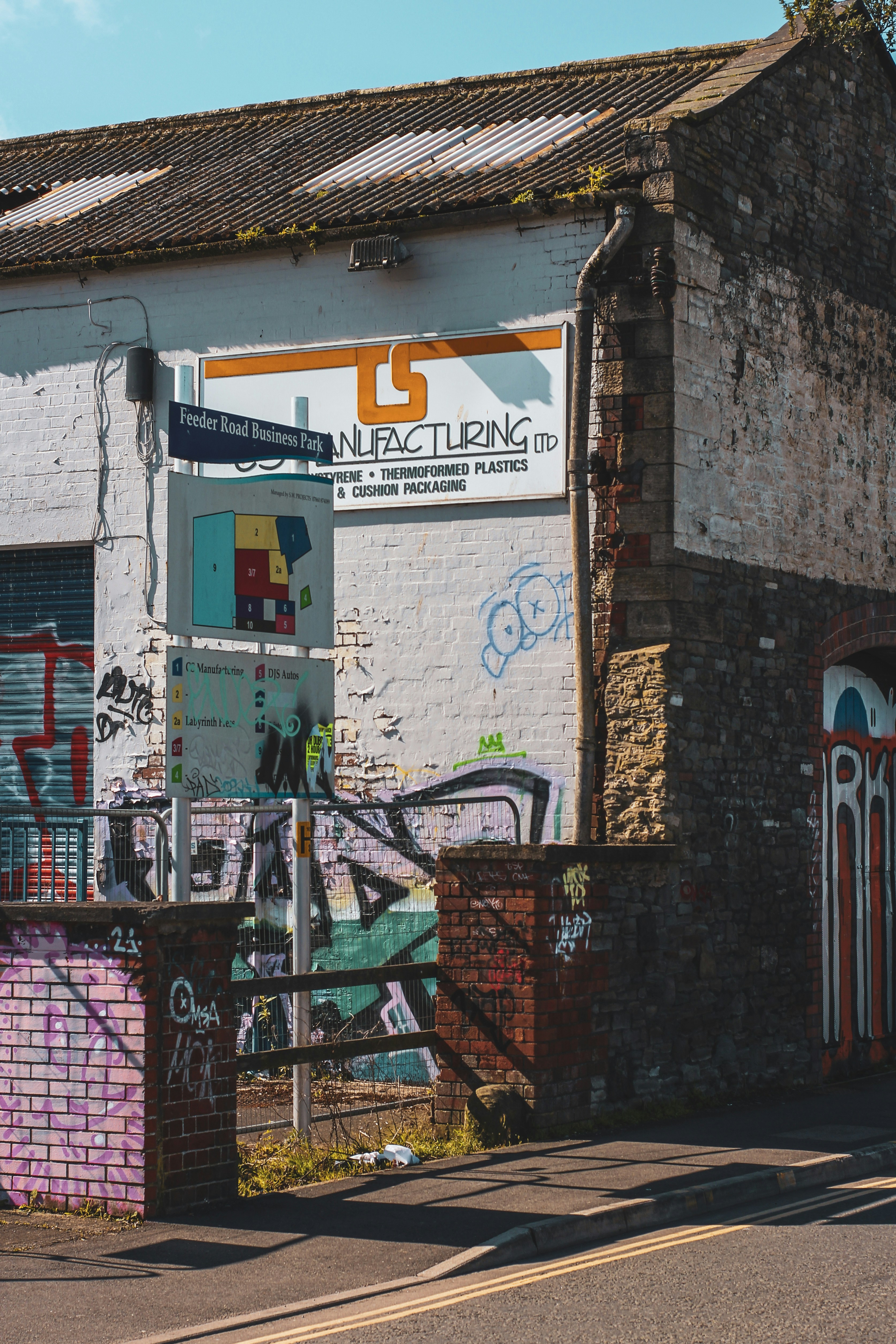 Photo by secondsight