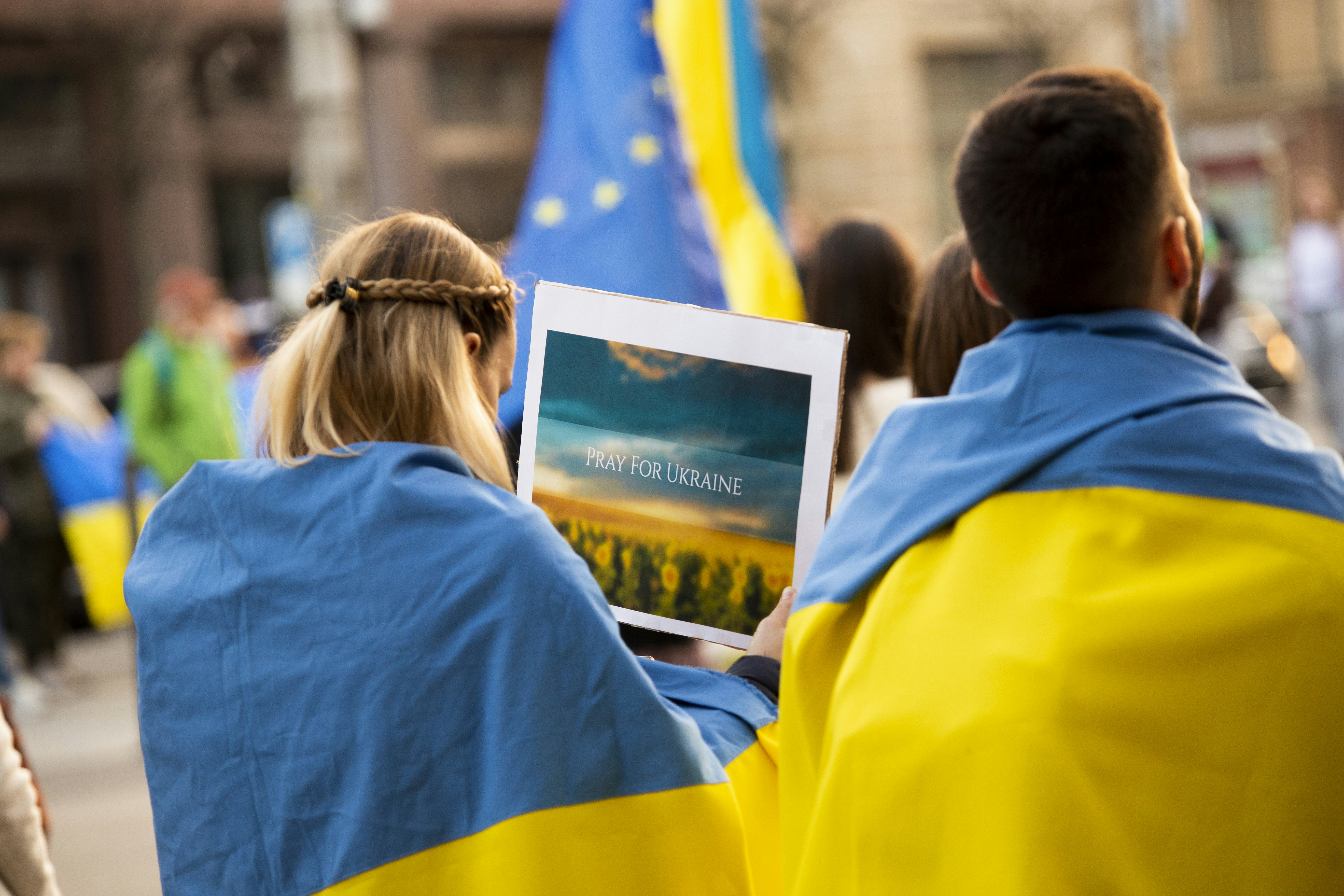 ukraine war landscape, wallpaper, Perang Ukraina 2022: Invasi Skala Penuh Rusia 5