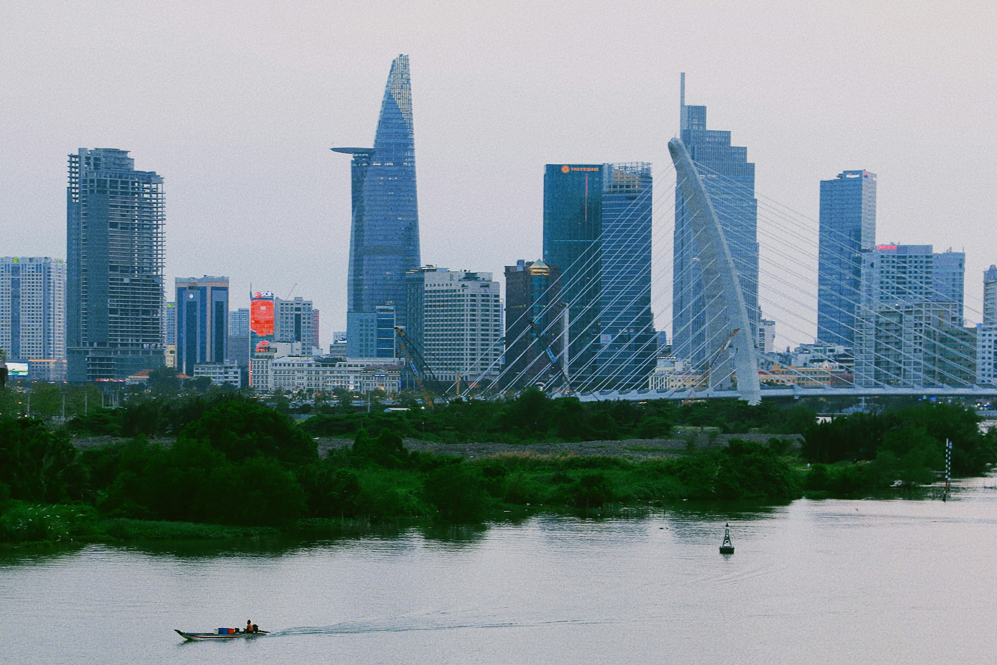 40 Expert Calls in 8 Days: How a Mid-Market PE Fund Got the Answers It Needed With 15 Minutes of Work