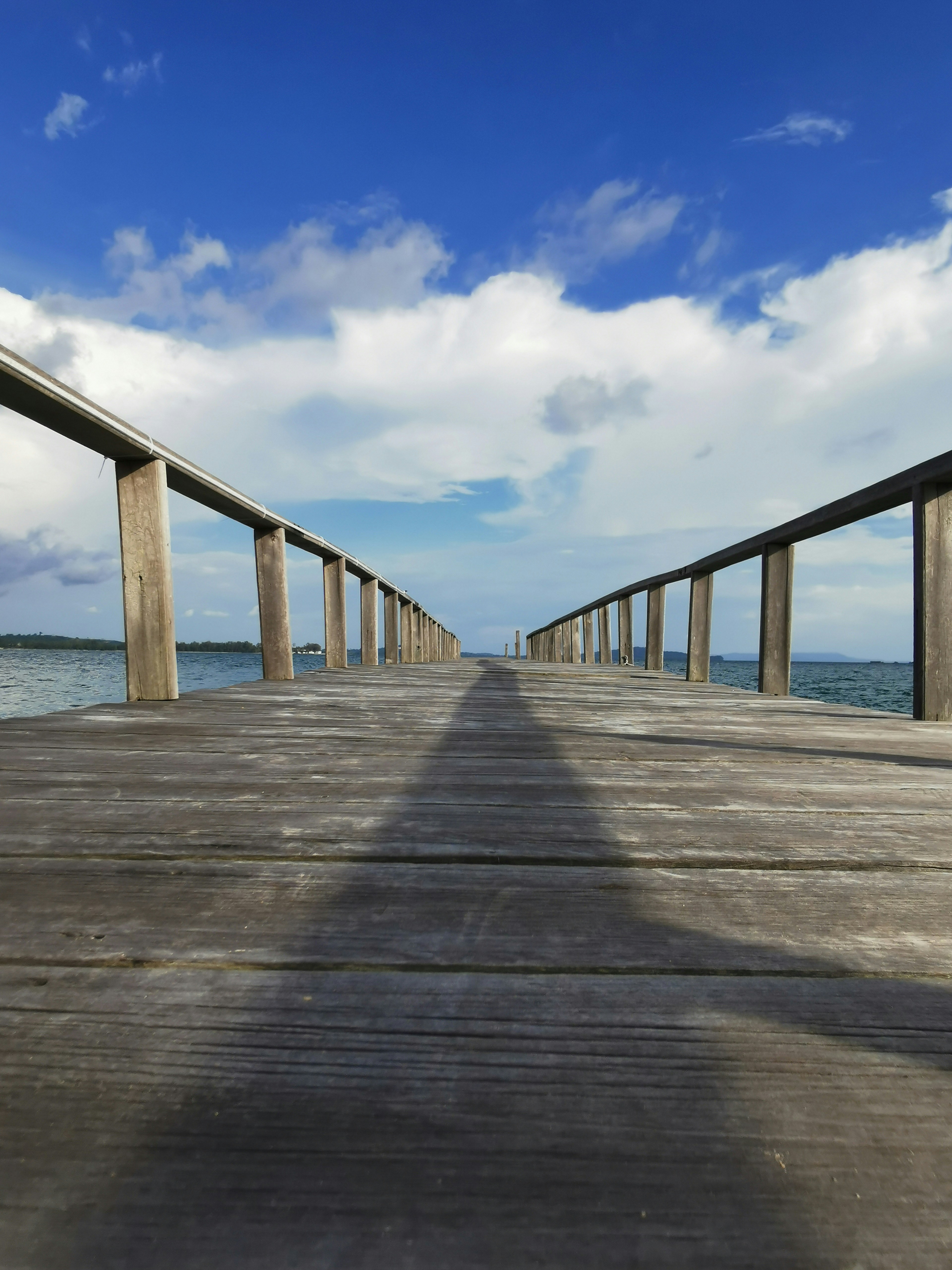 Photo by thoeunratana