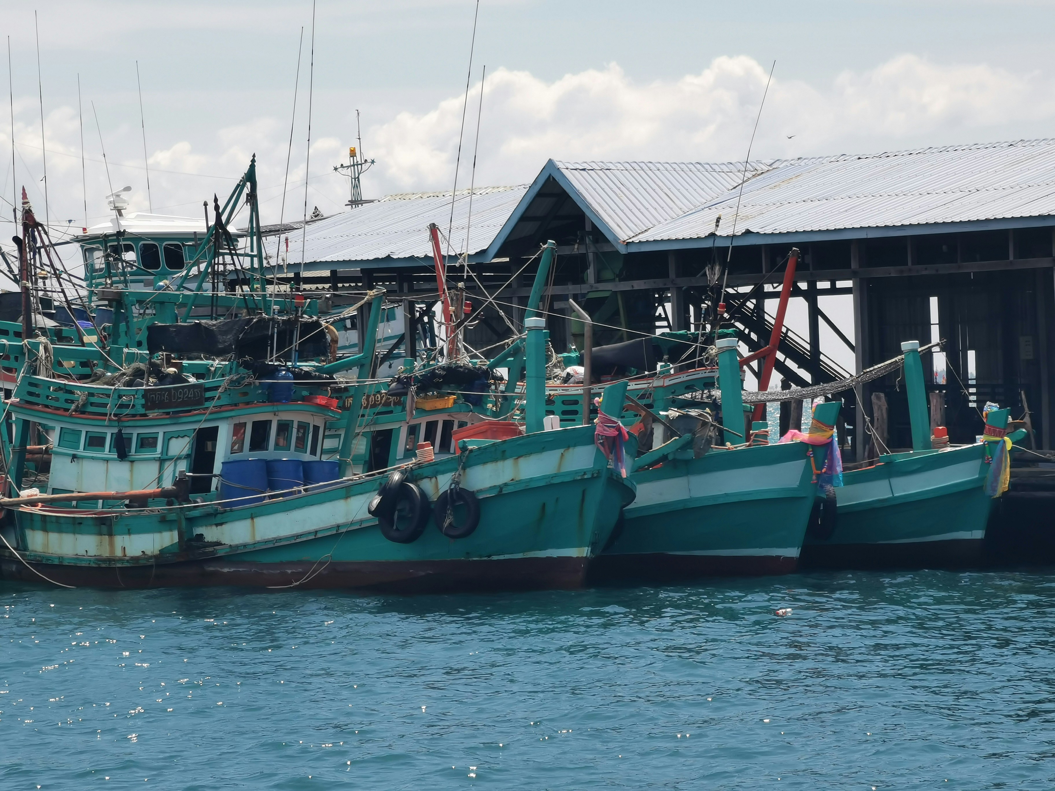 Photo by thoeunratana