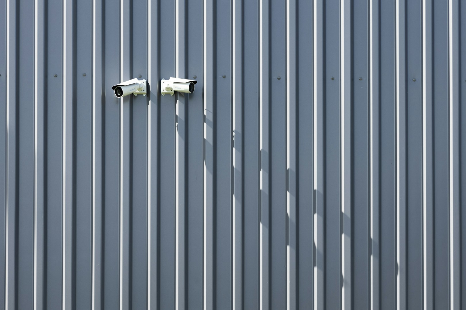 Device being professionally cleaned and factory reset for privacy protection