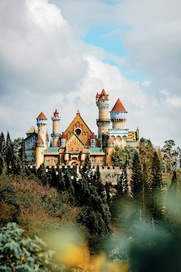 Landscape photo by Tobias Tullius