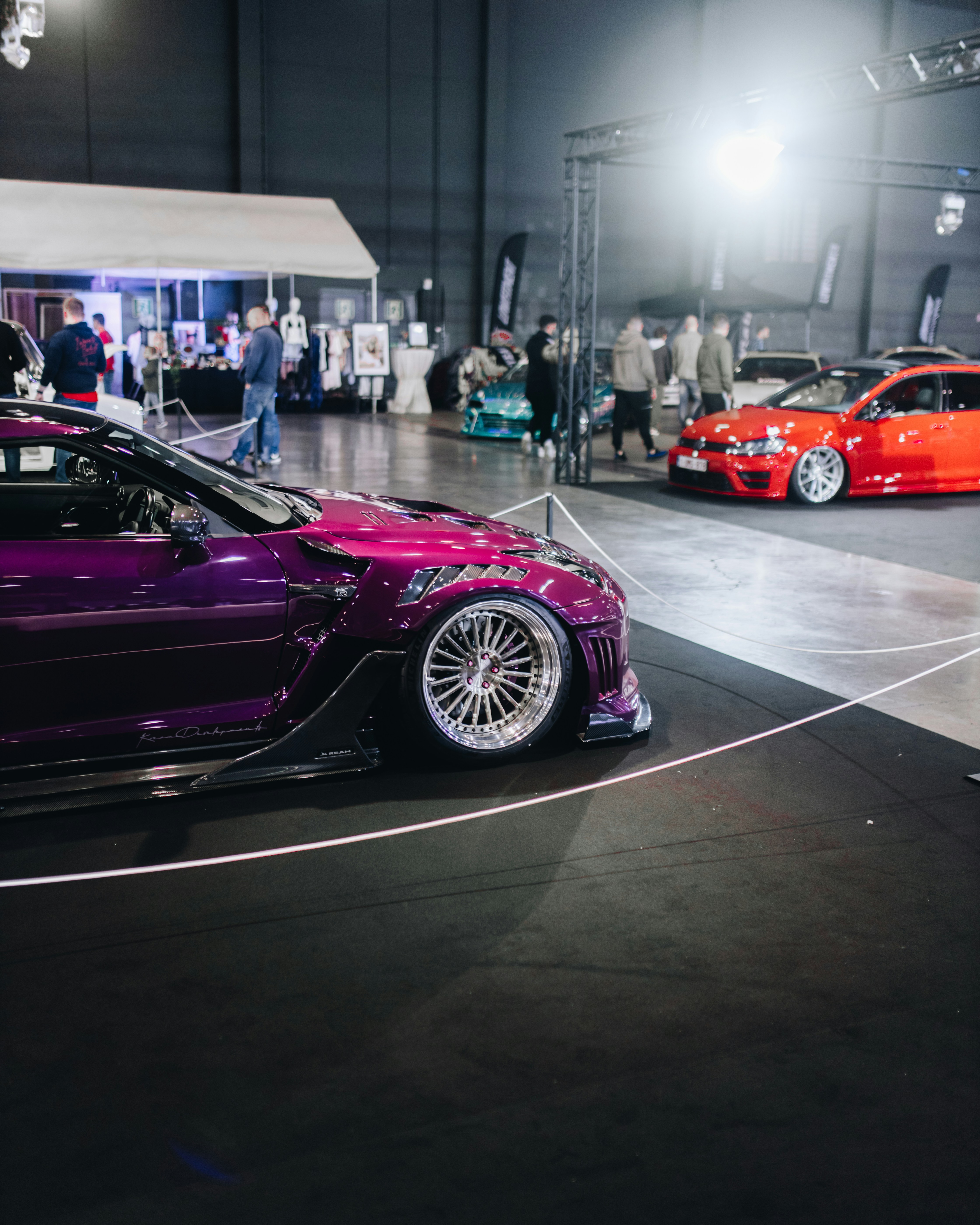 Photo by lorenzohamers