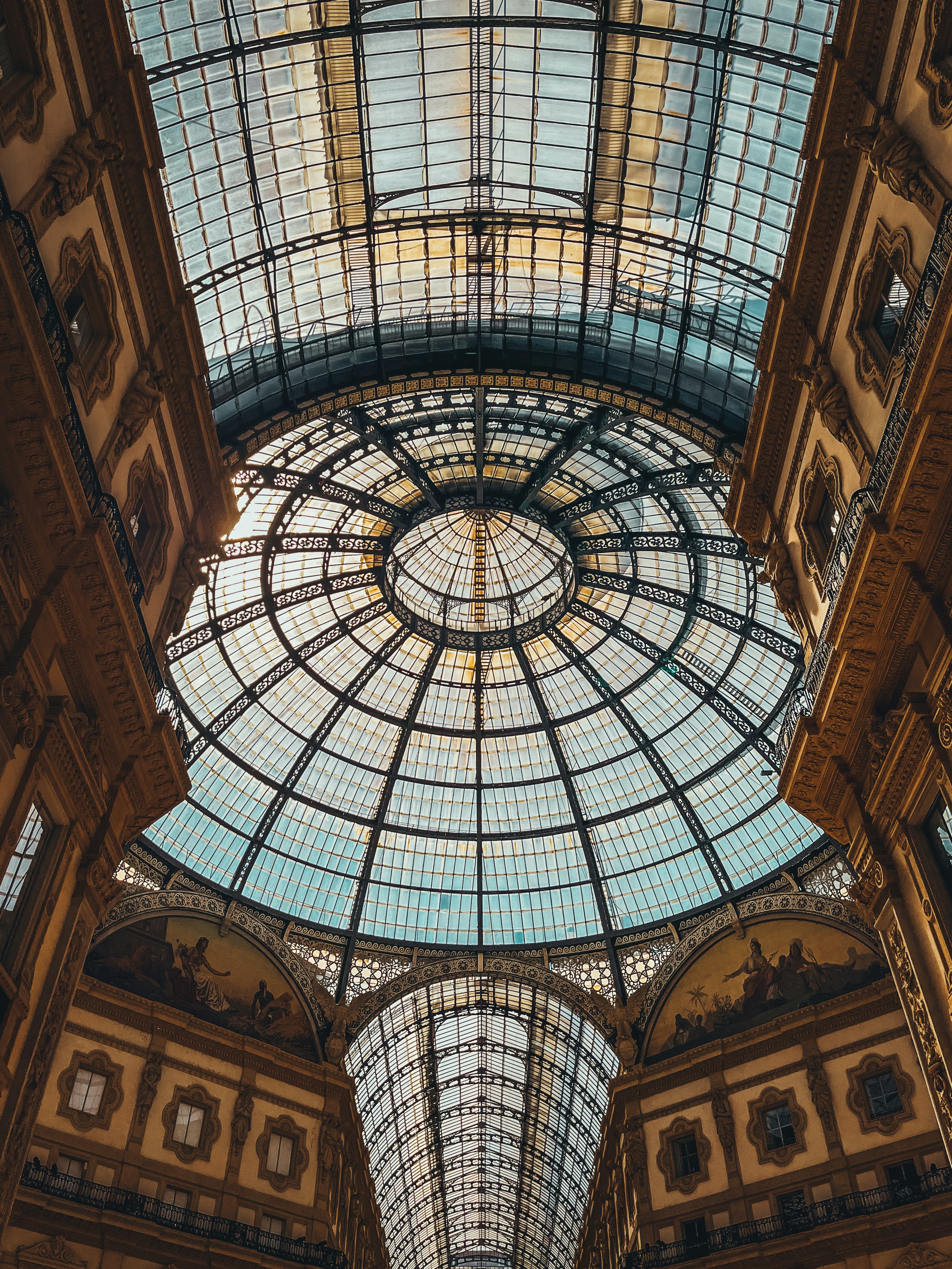 Choose from a curated selection of Italy photos. Always free on Unsplash.