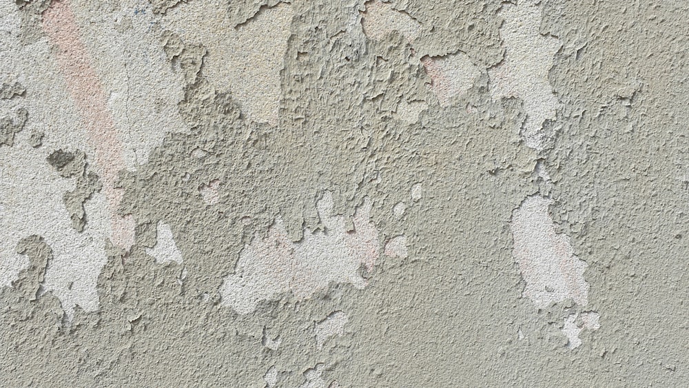 a wall that has some paint on it
