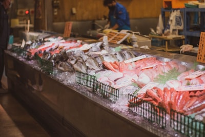Omicho Market food guide Kanazawa