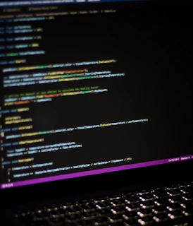 a screen shot of an open laptop computer sitting on top of a table