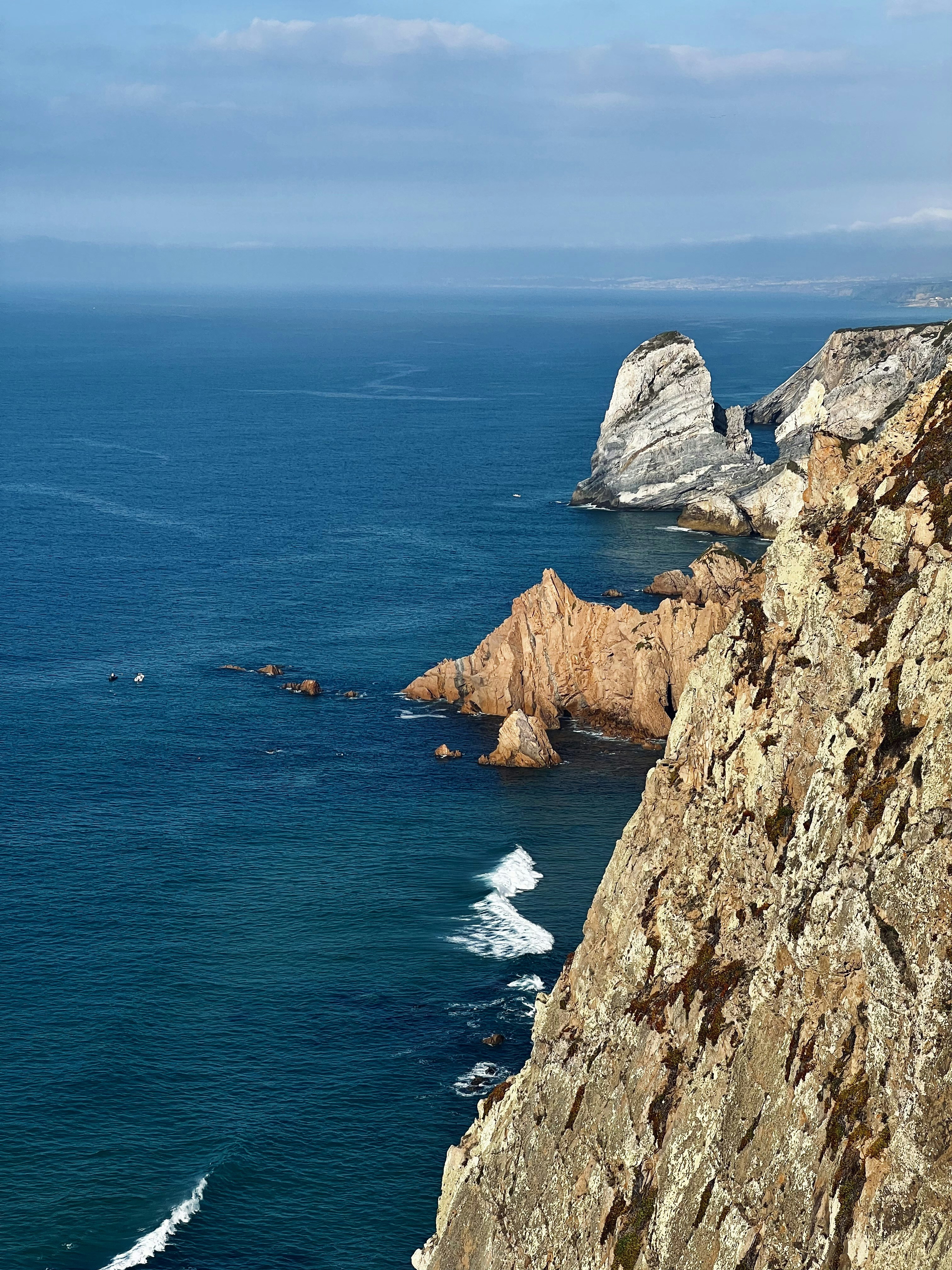 Photo by vitorhugomonteiro