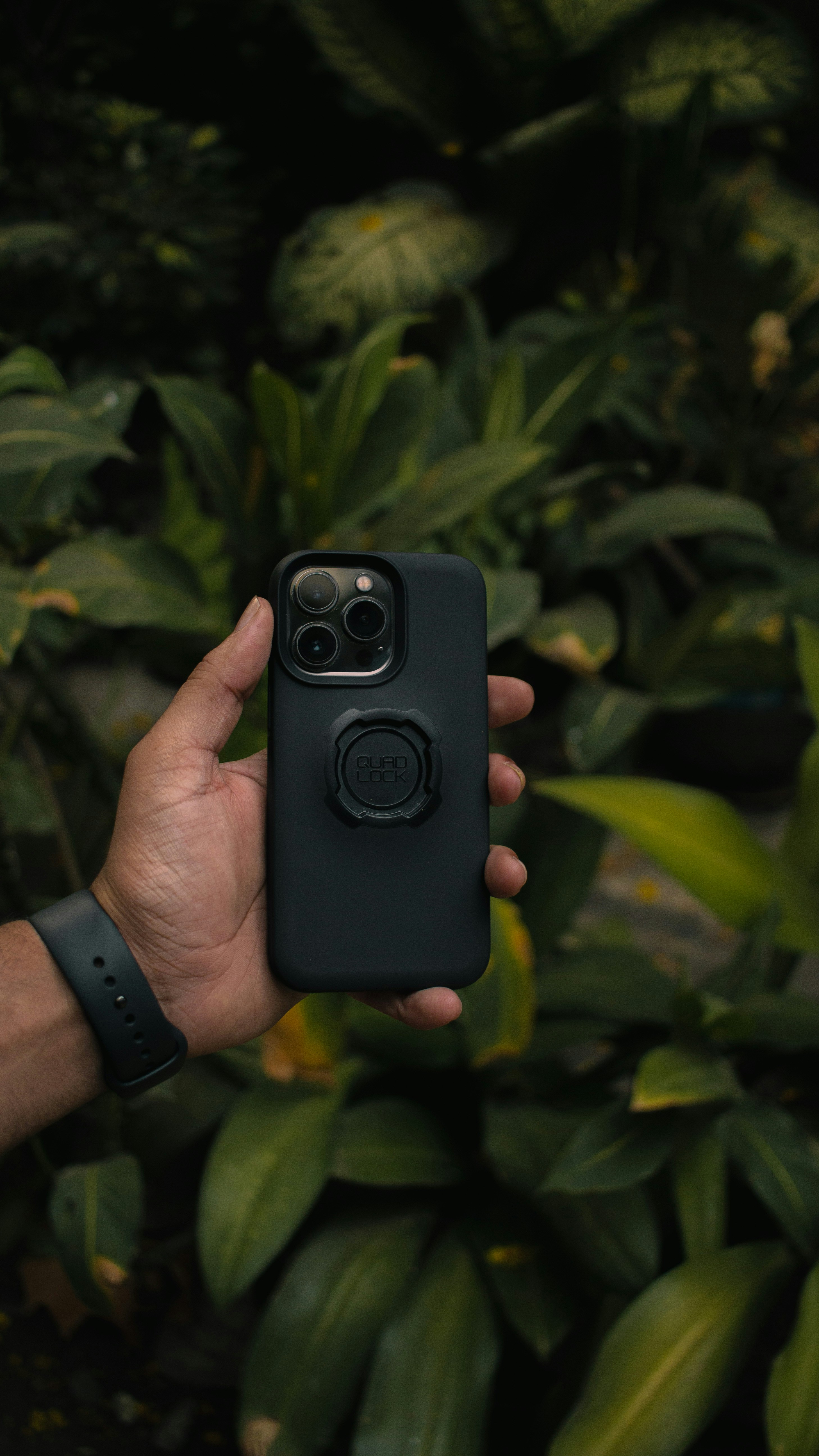 quadlock iPhone 13 pro
