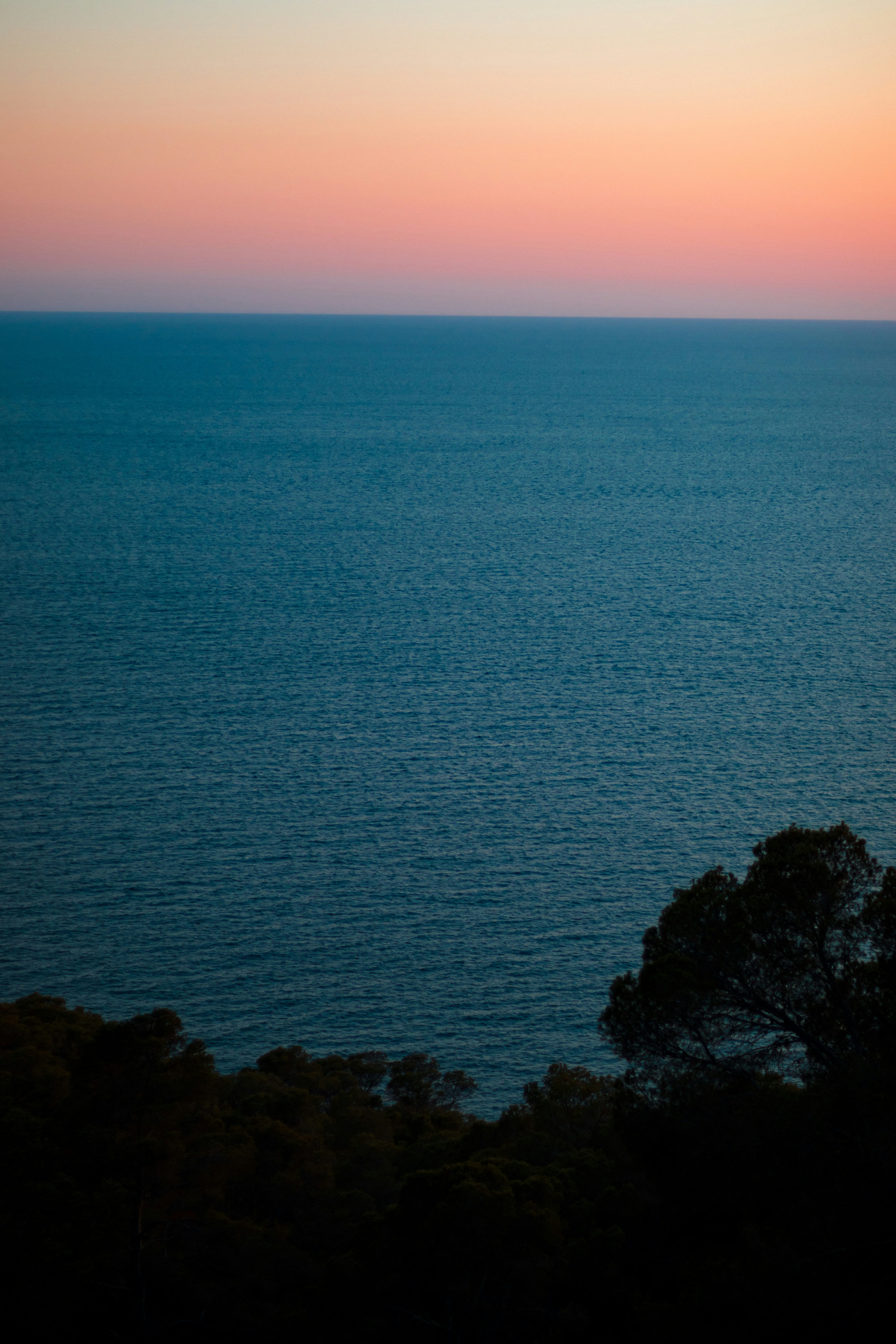 Photo by valentinlacoste
