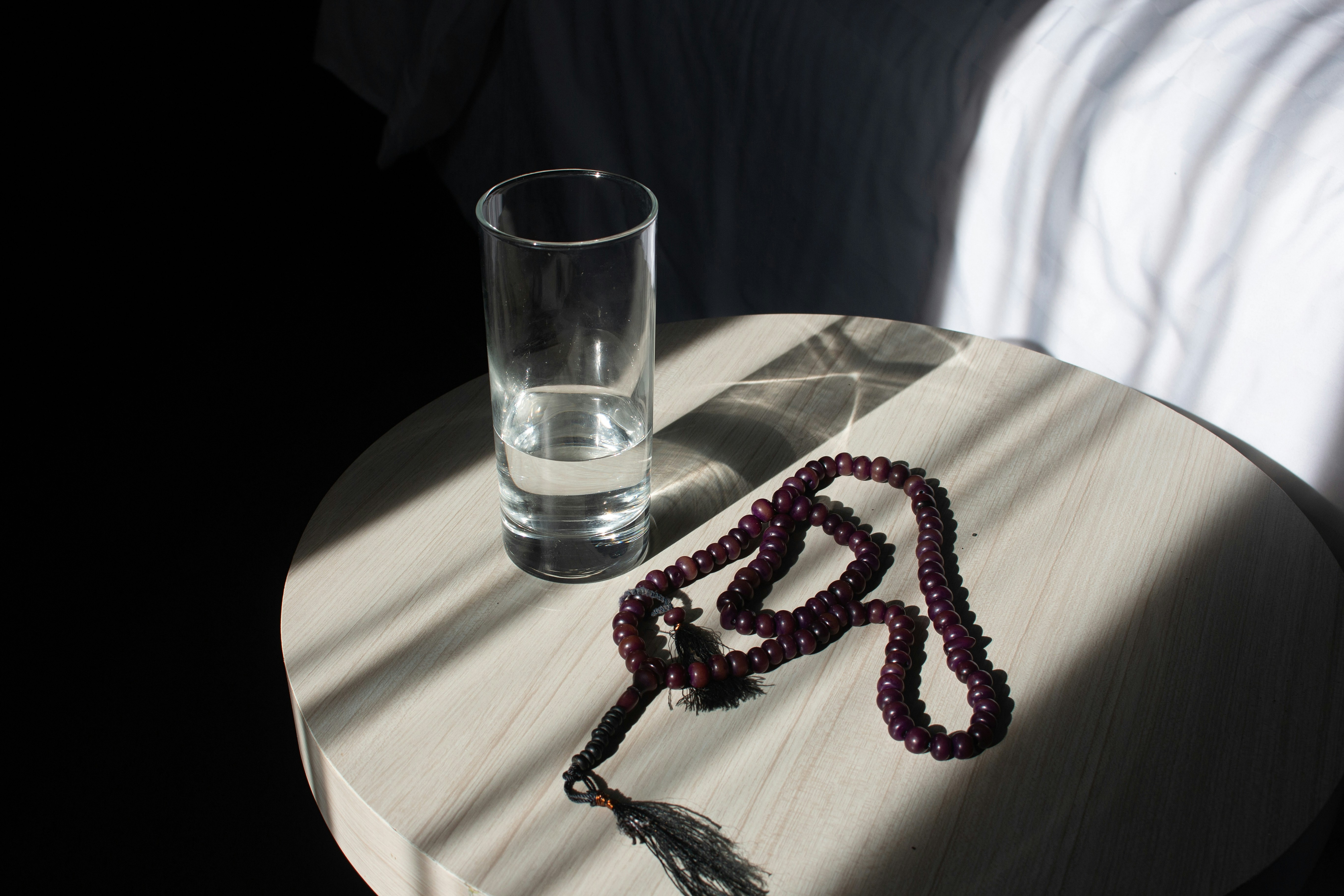 fresh clean background, wallpaper, Cara Menghilangkan Bau Badan: Panduan Lengkap 4