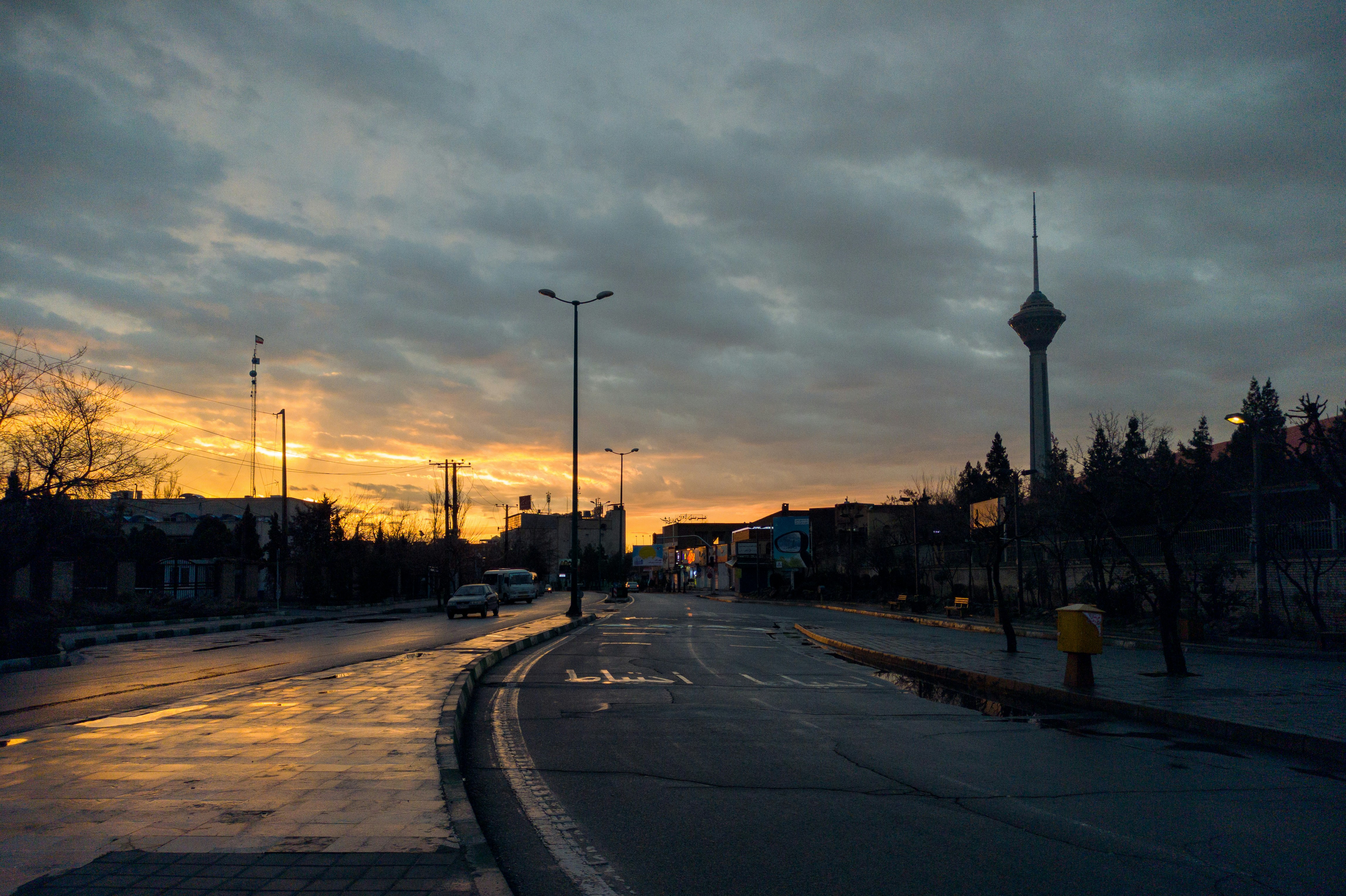 Weather in As Suwayq: Best Time to Visit (2026)