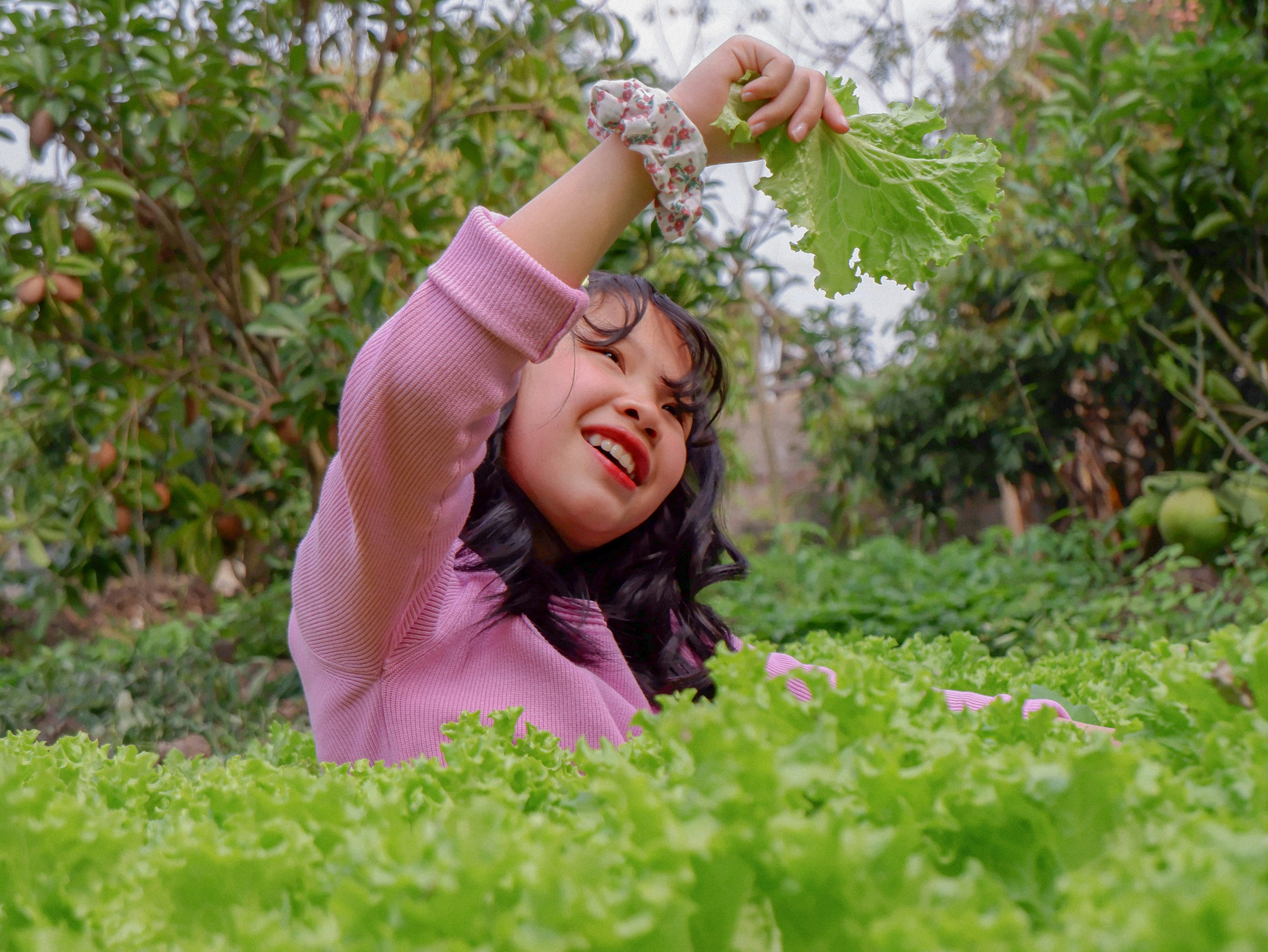 Ce que votre peau révèle sur votre santé intérieure : nutrition, hormones et hygiène de vie au cœur de l'éclat naturel