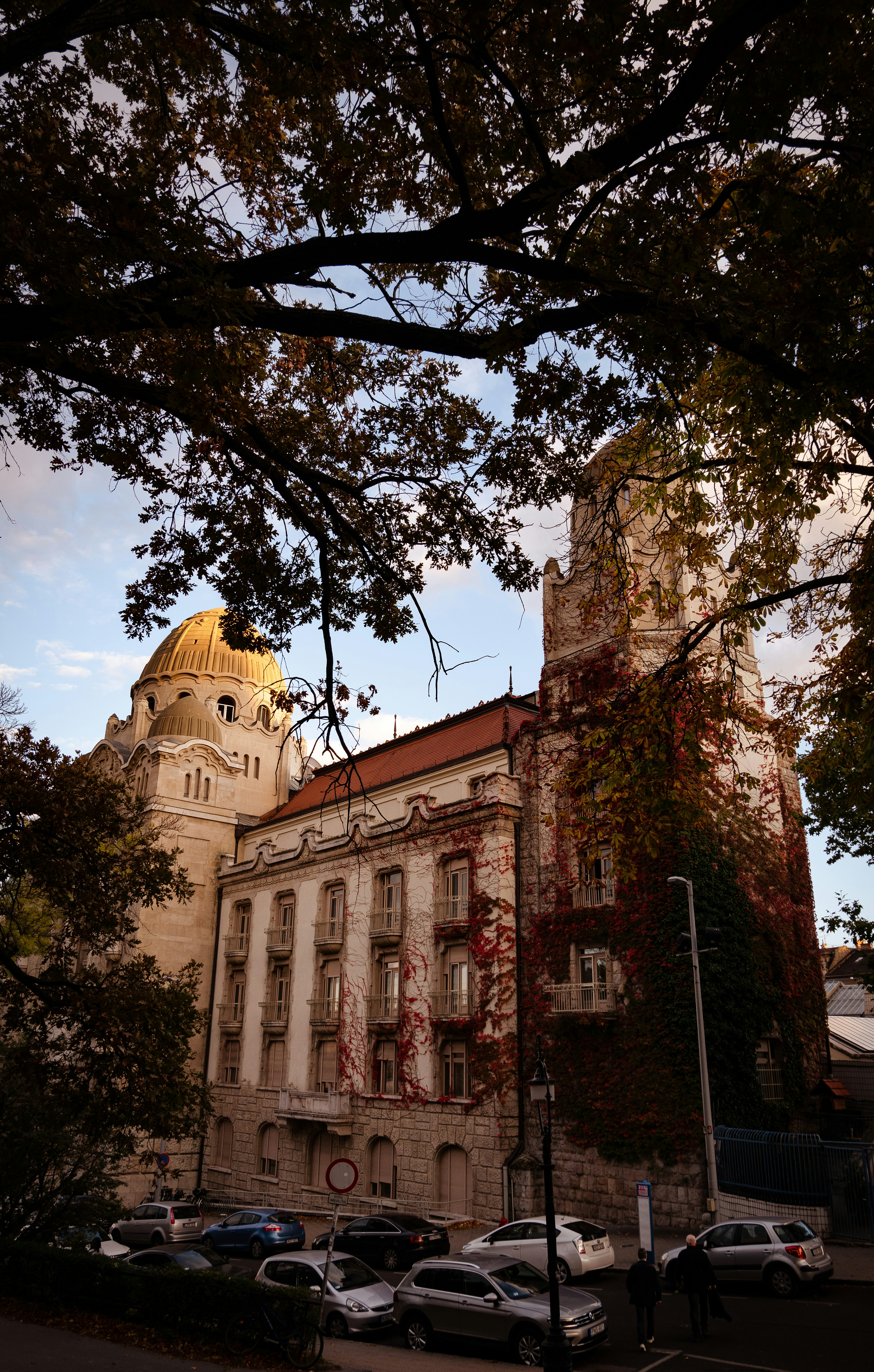 a large building with a golden dome on top of it