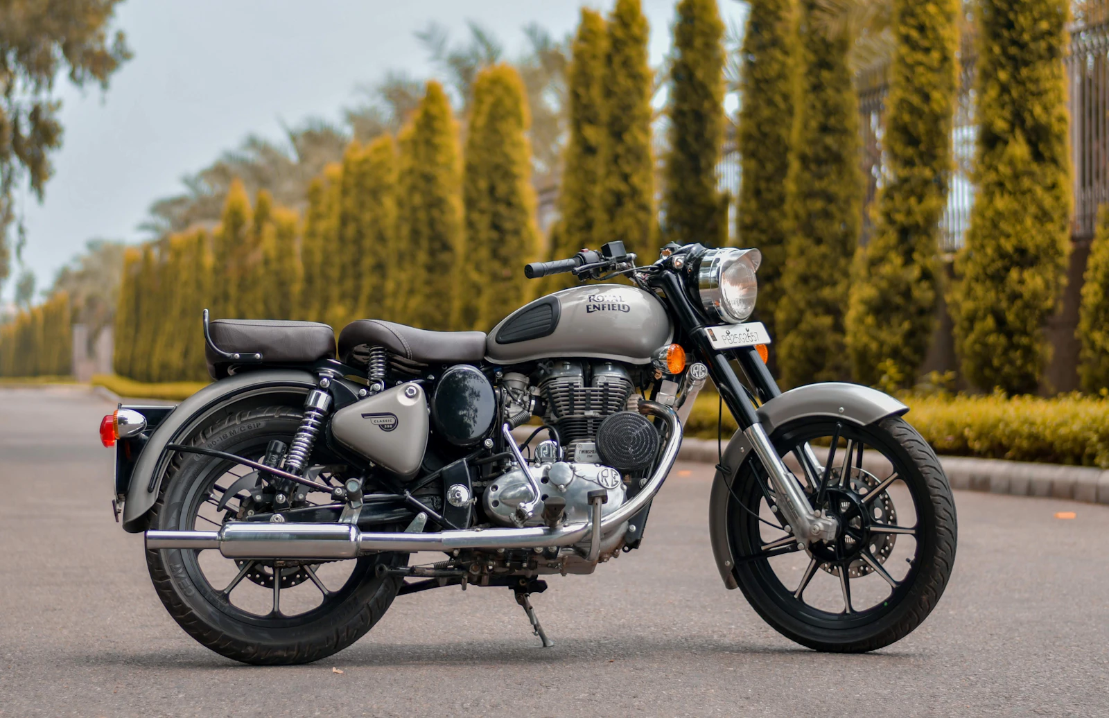 Royal Enfield Classic 350 Chrome photo 1