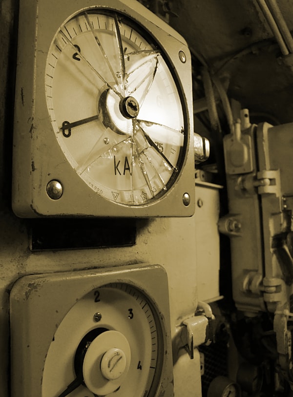 Laser alignment instrument