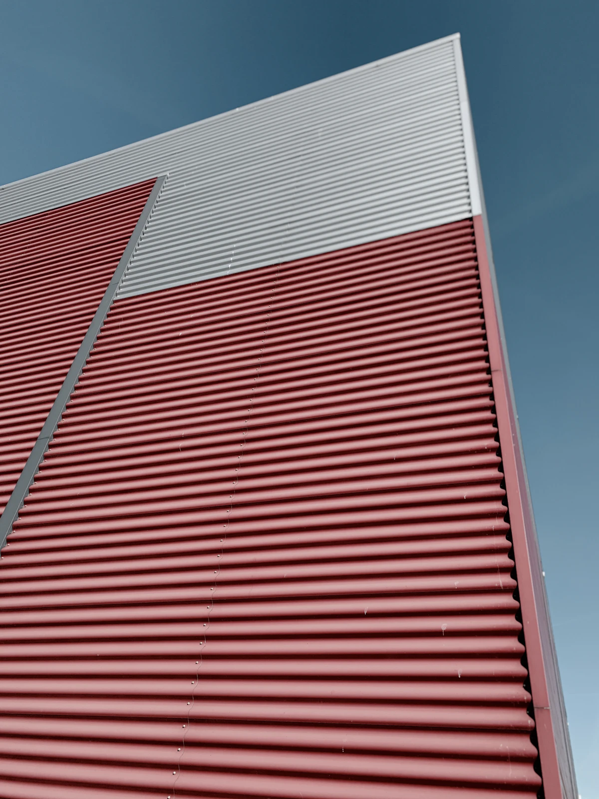 Metal roof replacement Brisbane