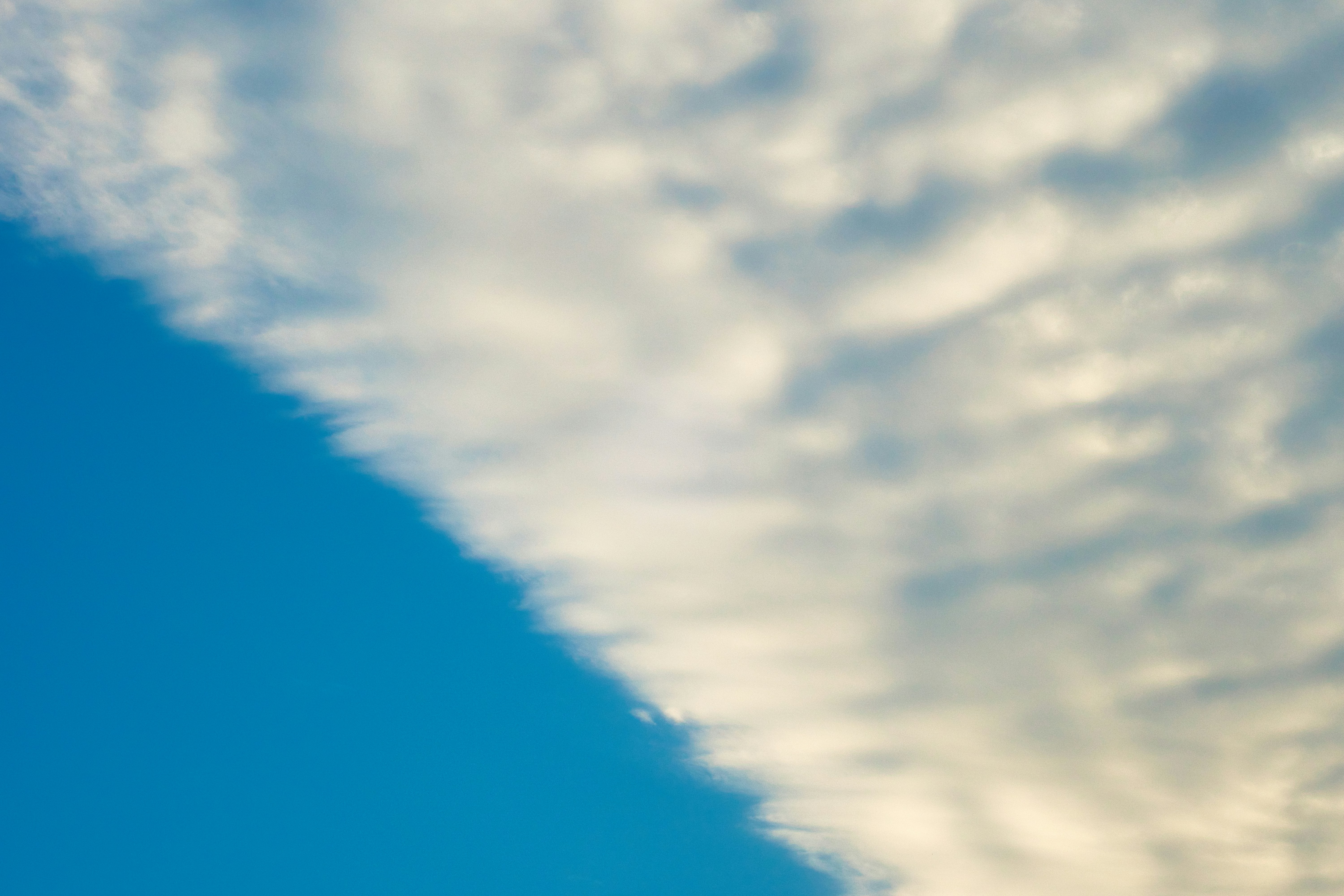 Photo by thomaskinto