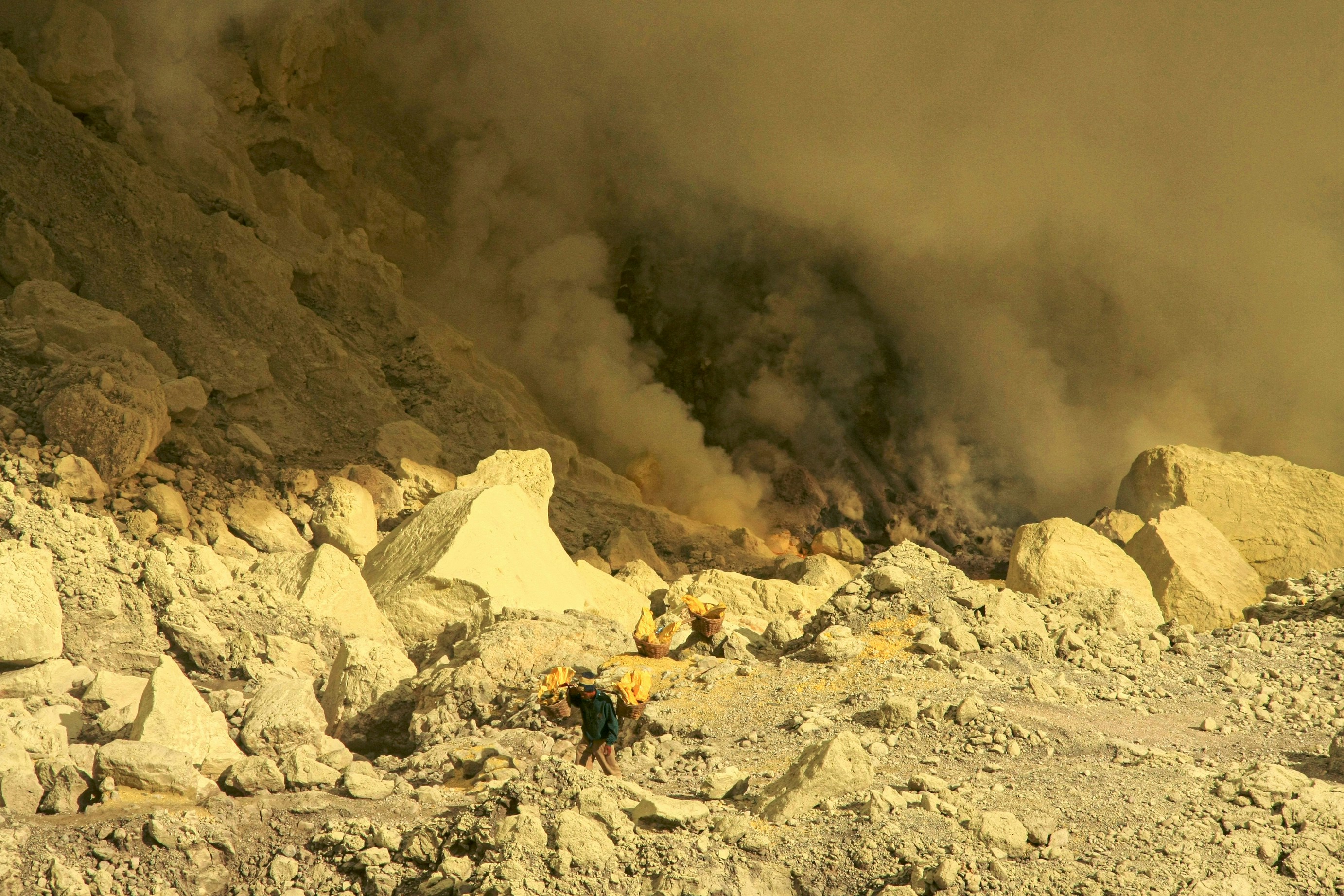 Miner Calm, Market Rising: This Compression Shouldn’t Be Ignored