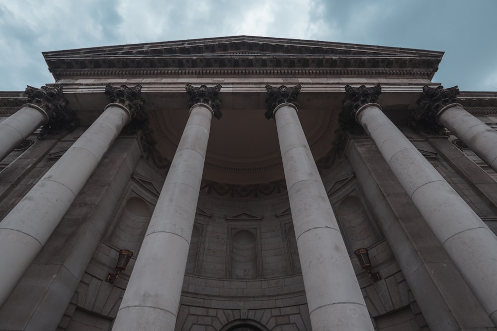 a very tall building with lots of columns